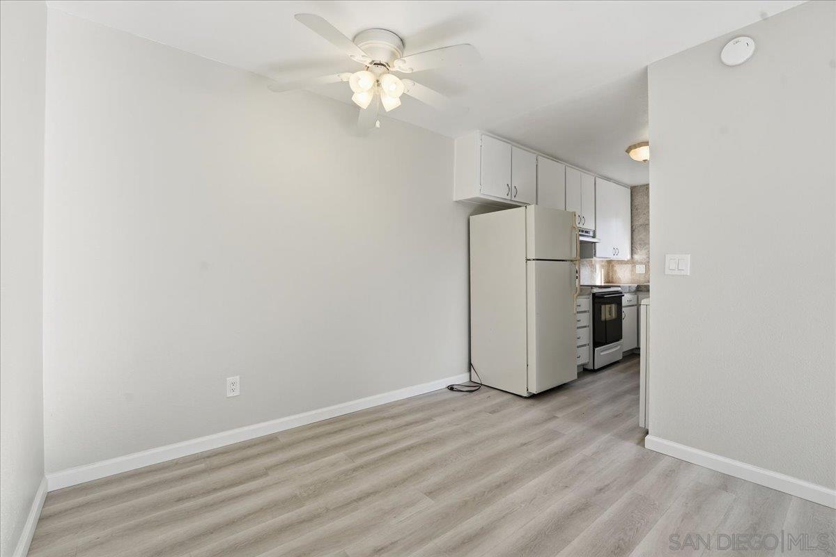 Detail Gallery Image 3 of 27 For 4226  Camino Ticino, San Diego,  CA 92122 - 2 Beds | 1/1 Baths