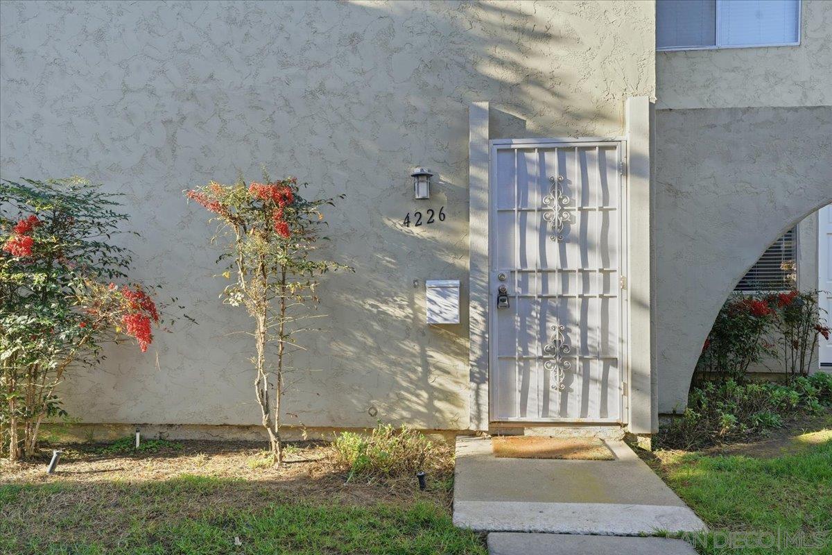 Detail Gallery Image 25 of 27 For 4226  Camino Ticino, San Diego,  CA 92122 - 2 Beds | 1/1 Baths
