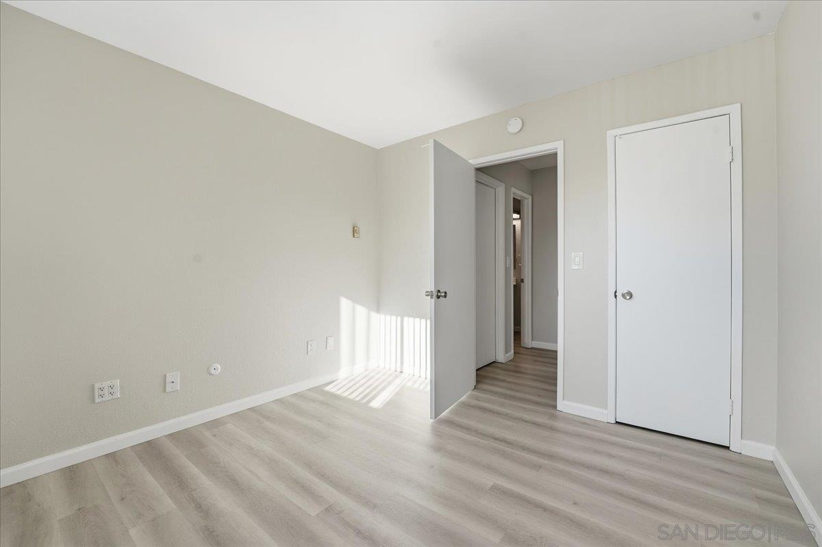 Detail Gallery Image 10 of 27 For 4226  Camino Ticino, San Diego,  CA 92122 - 2 Beds | 1/1 Baths