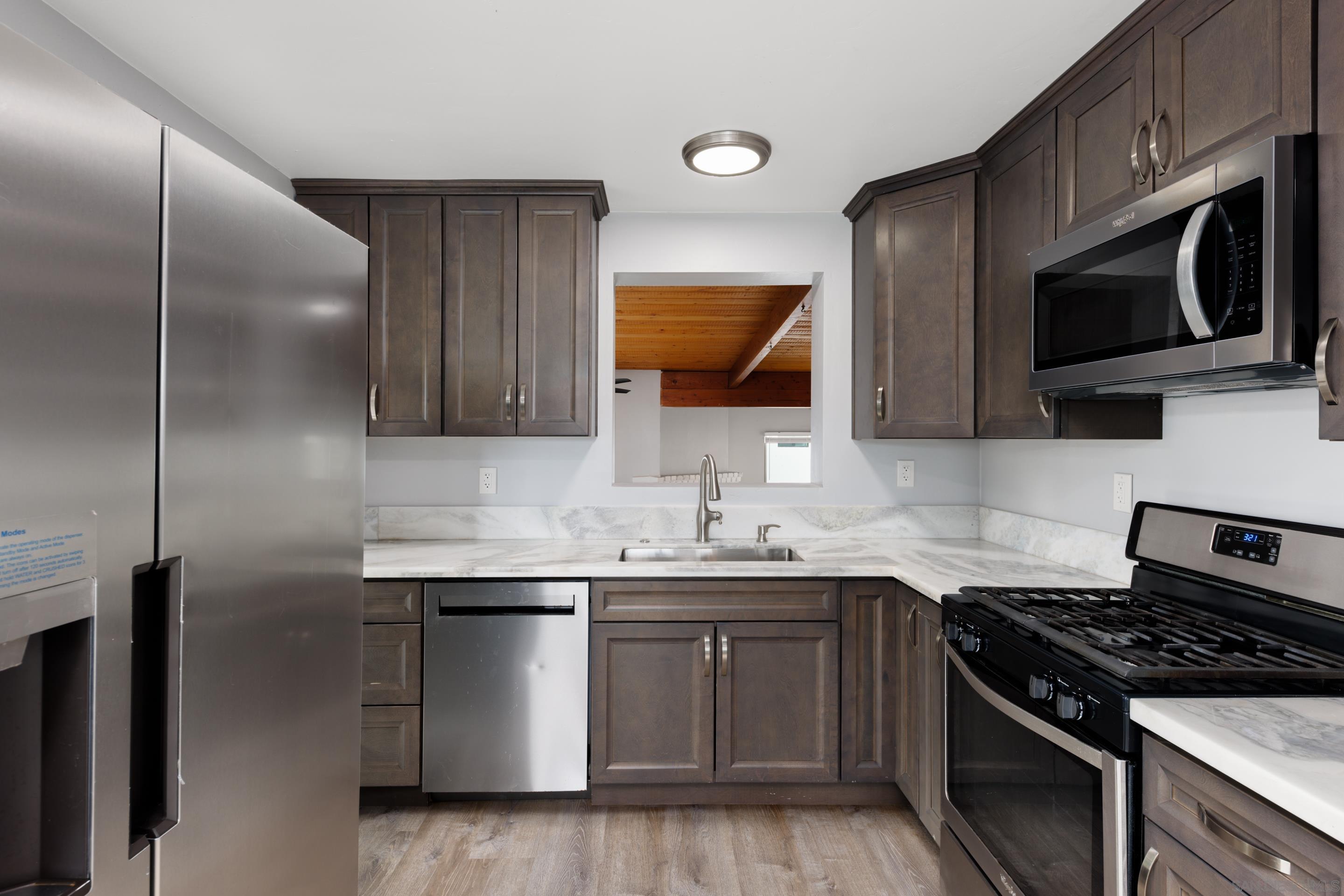 Detail Gallery Image 24 of 50 For 7128 E Hyatt St, San Diego,  CA 92111 - – Beds | – Baths