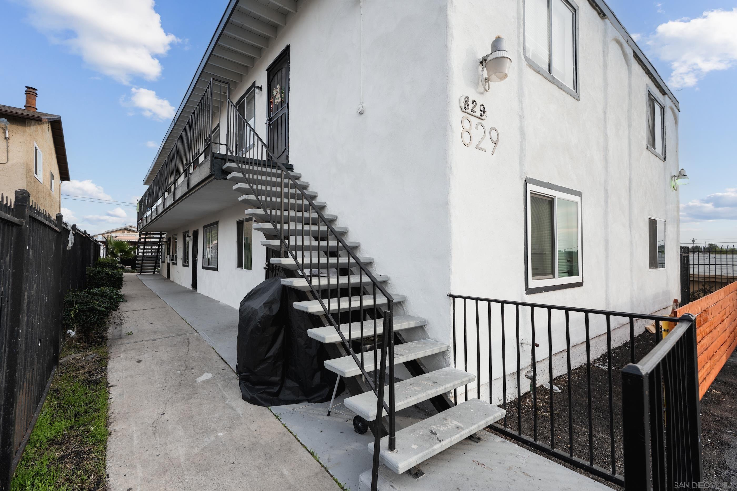 Front Image Thumbnail for SD2600849