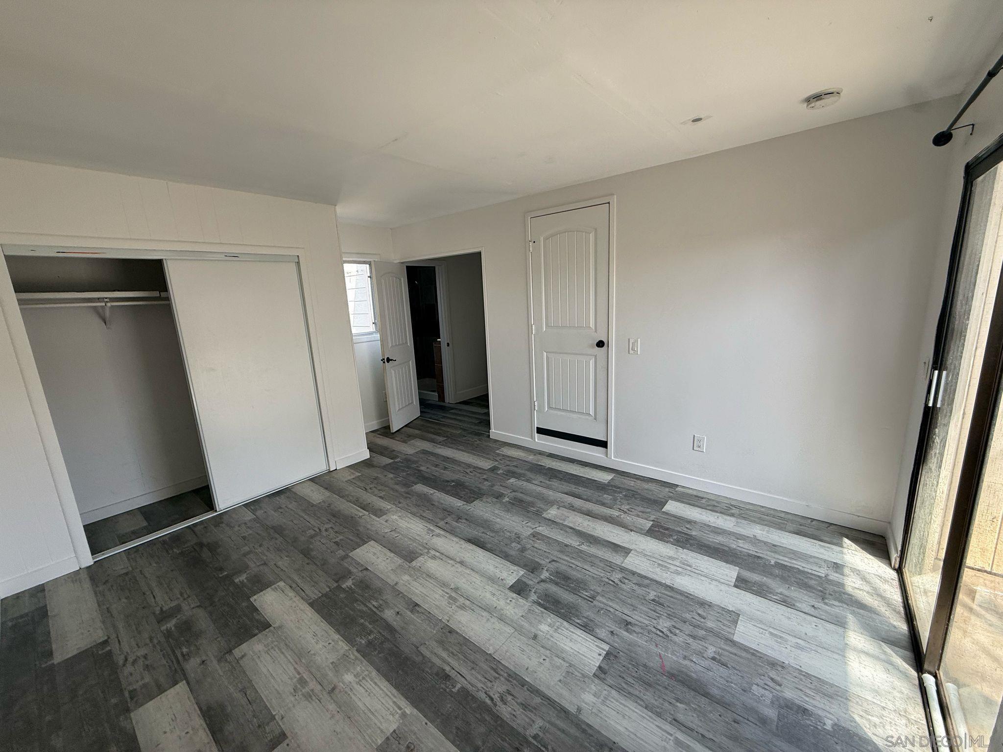 Detail Gallery Image 8 of 10 For 1733  Dahlia Ave, San Diego,  CA 92154 - 2 Beds | 2 Baths