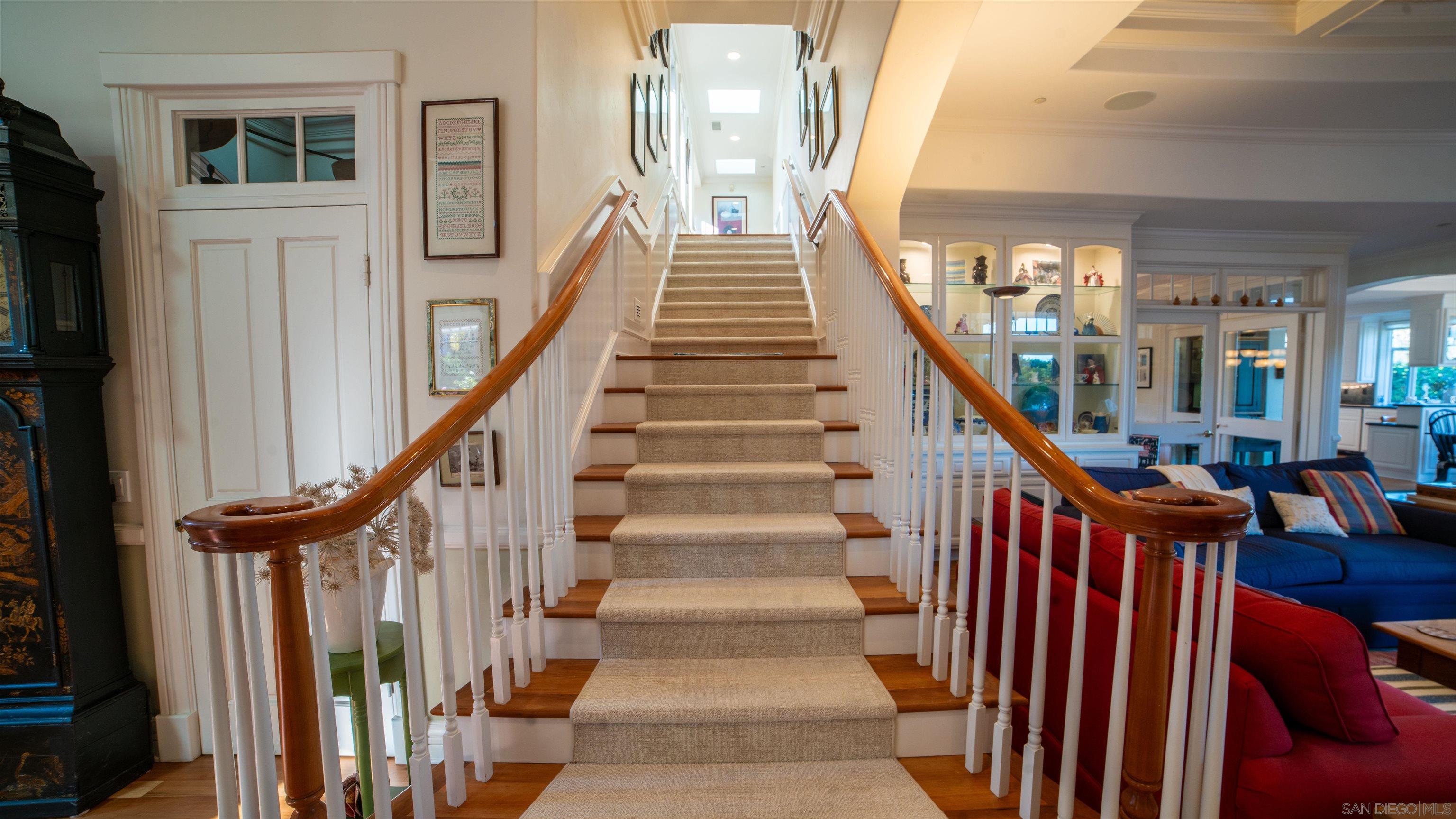 Detail Gallery Image 13 of 21 For 516  Whisper Wind Dr, Encinitas,  CA 92024 - 5 Beds | 5 Baths