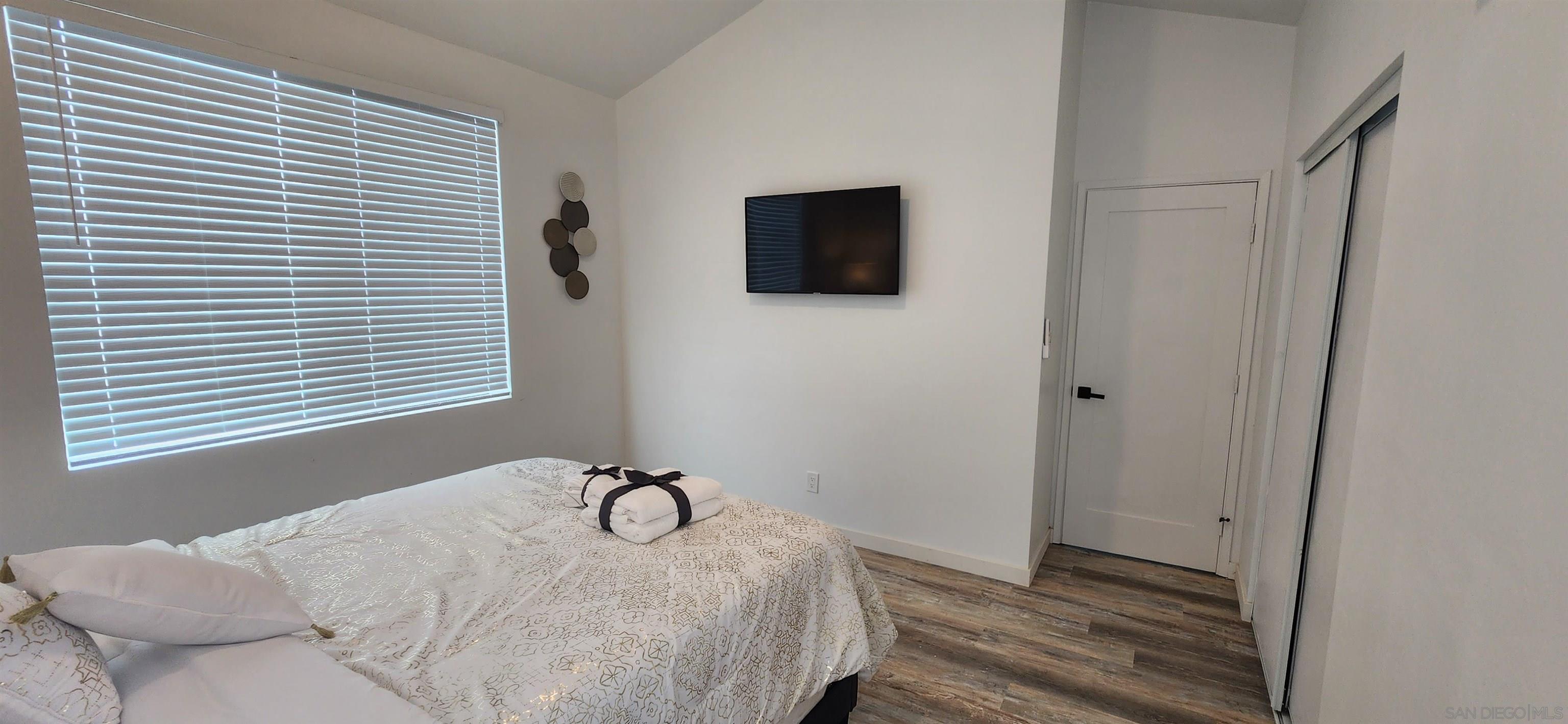 Detail Gallery Image 14 of 17 For 2144  L Ave, National City,  CA 91950 - 2 Beds | 1 Baths