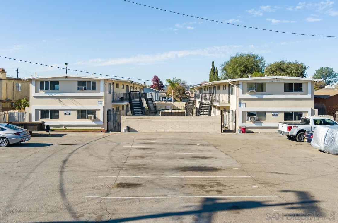 Detail Gallery Image 4 of 24 For 532 N 1st St, El Cajon,  CA 92021 - 2 Beds | 1 Baths