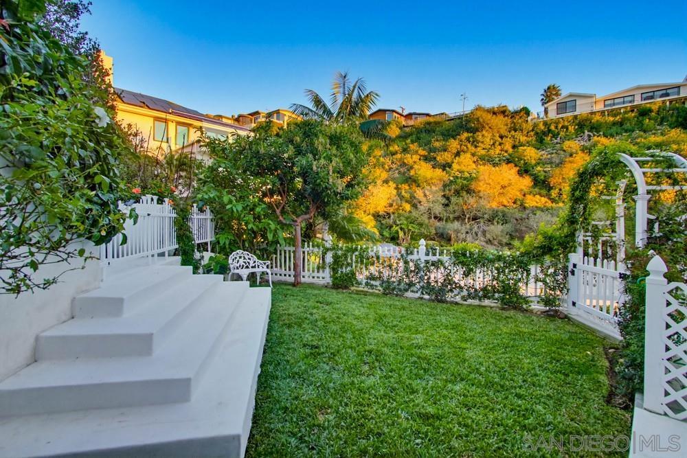 Detail Gallery Image 27 of 34 For 778  La Canada St, La Jolla,  CA 92037 - 4 Beds | 3/1 Baths