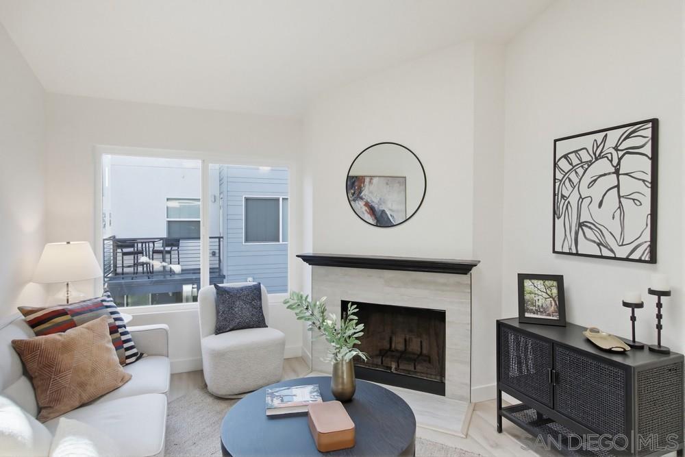 Detail Gallery Image 8 of 36 For 2909  Keats St  #11,  San Diego,  CA 92106 - 2 Beds | 2 Baths