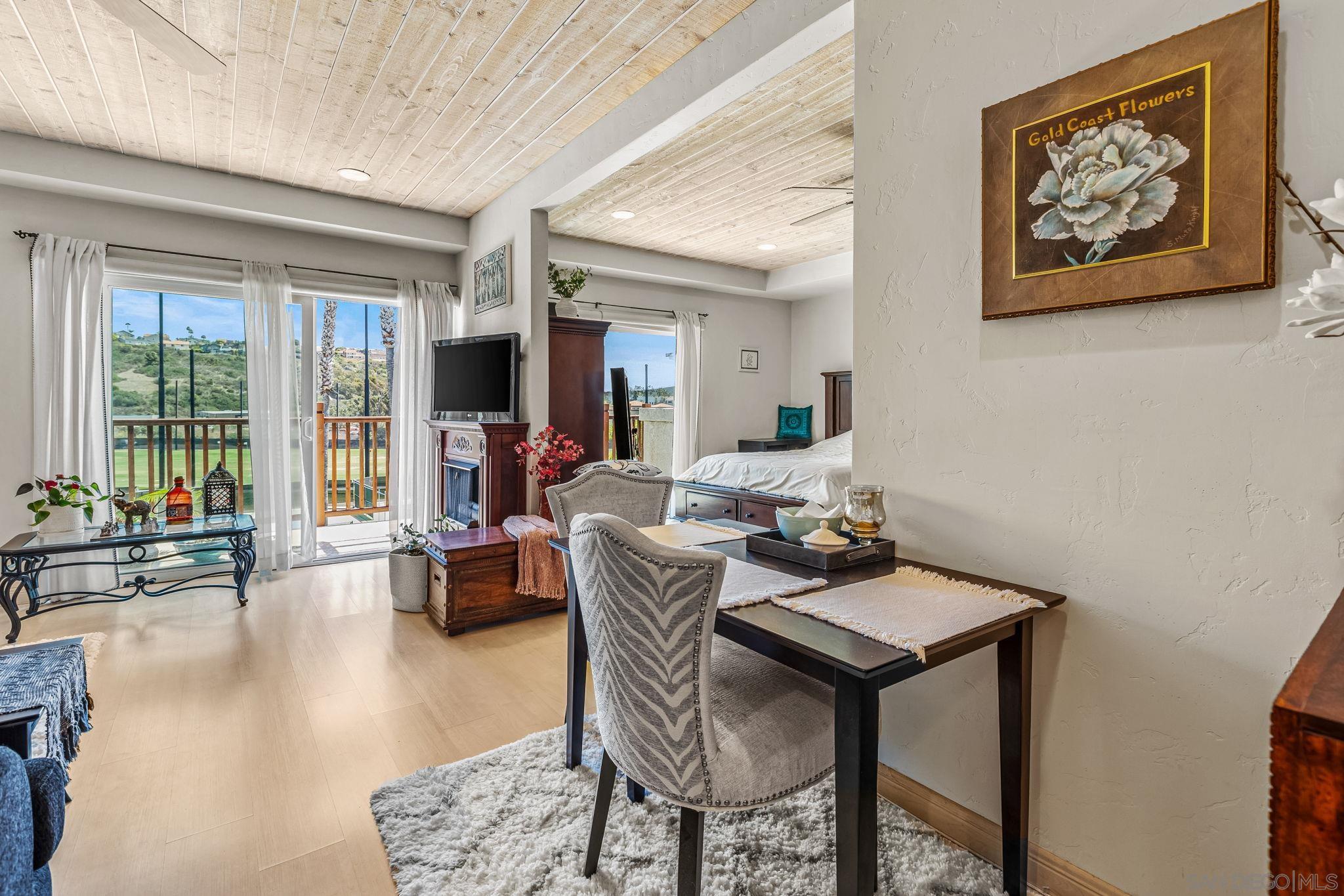 Front Image Thumbnail for SD2600881