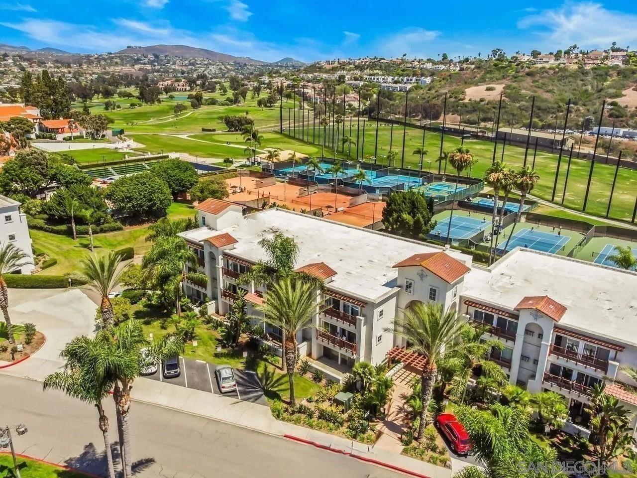 Detail Gallery Image 2 of 42 For 2003  Costa Del Mar Rd  #692,  Carlsbad,  CA 92009 - 1 Beds | 1/1 Baths