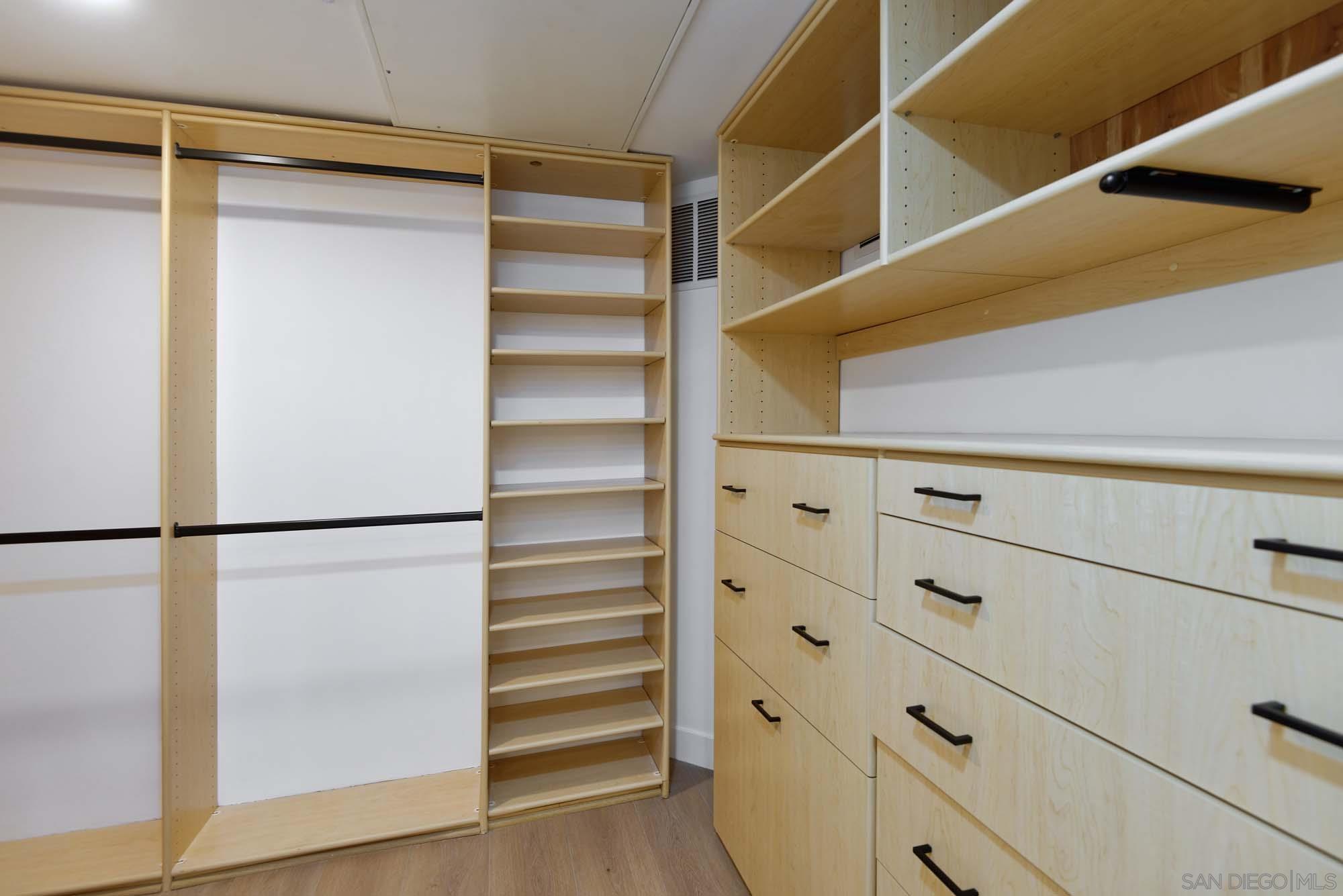 Detail Gallery Image 17 of 28 For 302  Prospect St  #6,  La Jolla,  CA 92037 - 3 Beds | 2/1 Baths