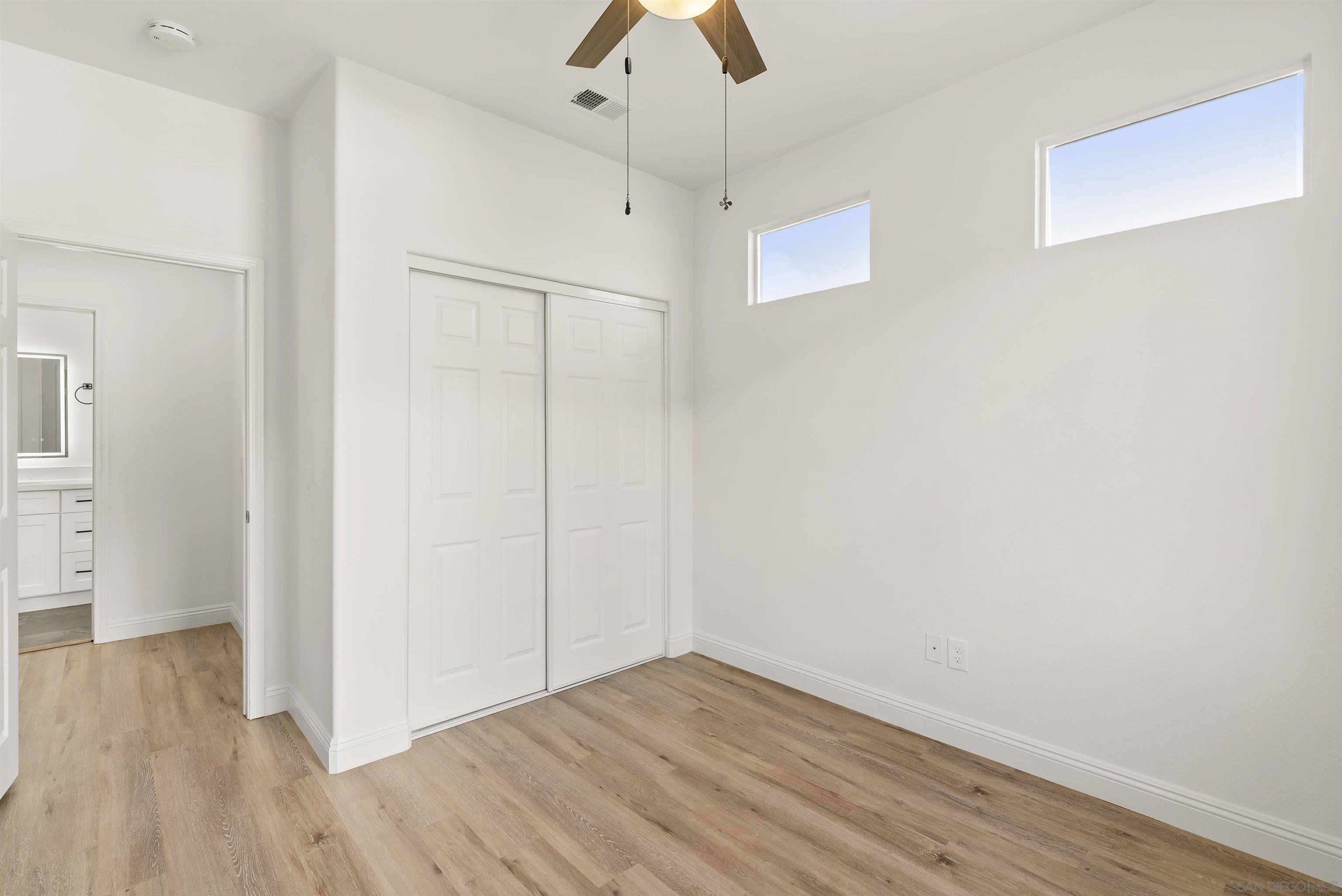 Detail Gallery Image 26 of 31 For 1048  Sunset Crossing Point, San Diego,  CA 92154 - 5 Beds | 3 Baths