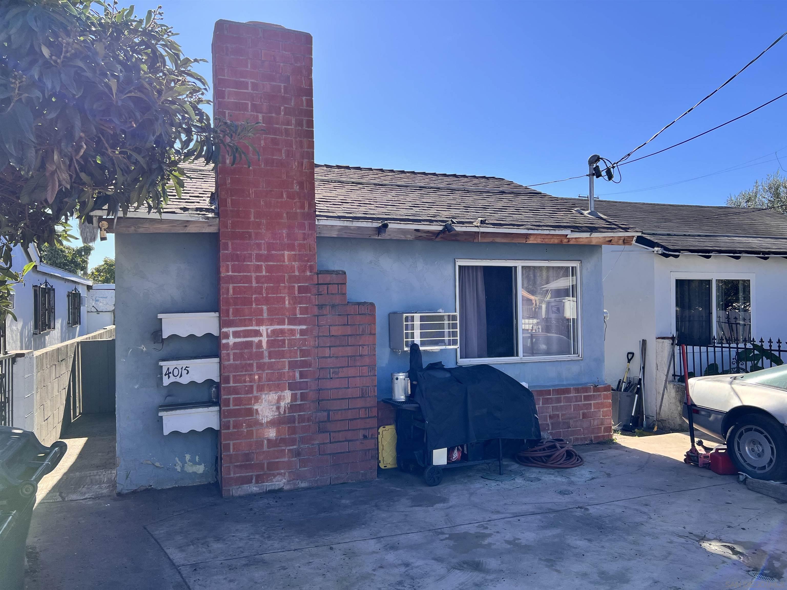 Detail Gallery Image 3 of 15 For 4015  Boston Ave, San Diego,  CA 92113 - 3 Beds | 1 Baths