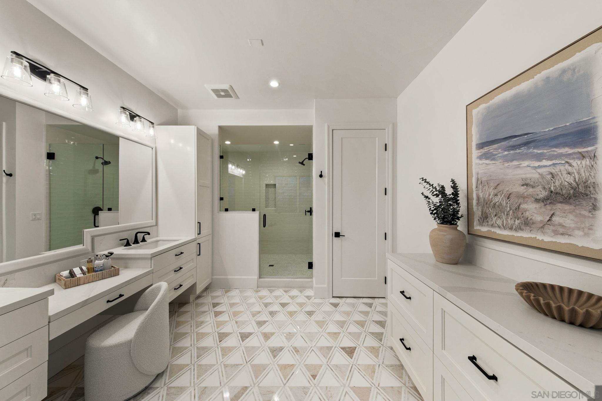 Detail Gallery Image 19 of 37 For 910  Balboa Ave, Coronado,  CA 92118 - 6 Beds | 6/1 Baths