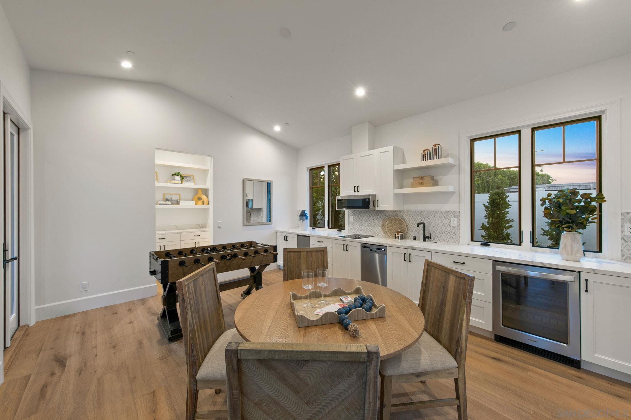 Detail Gallery Image 21 of 37 For 910  Balboa Ave, Coronado,  CA 92118 - 6 Beds | 6/1 Baths