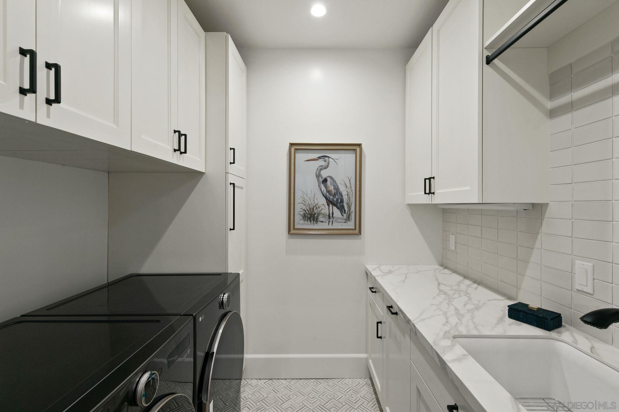 Detail Gallery Image 24 of 37 For 910  Balboa Ave, Coronado,  CA 92118 - 6 Beds | 6/1 Baths