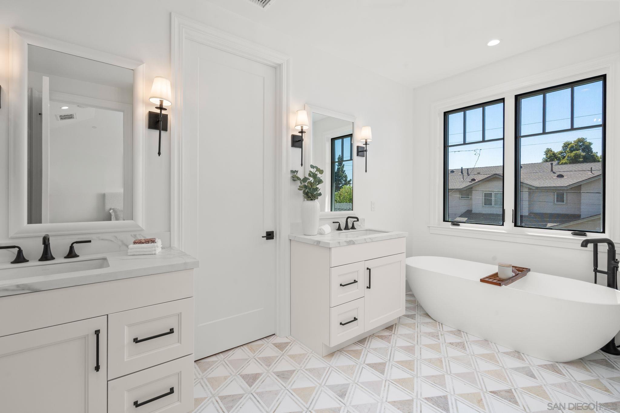 Detail Gallery Image 26 of 37 For 910  Balboa Ave, Coronado,  CA 92118 - 6 Beds | 6/1 Baths