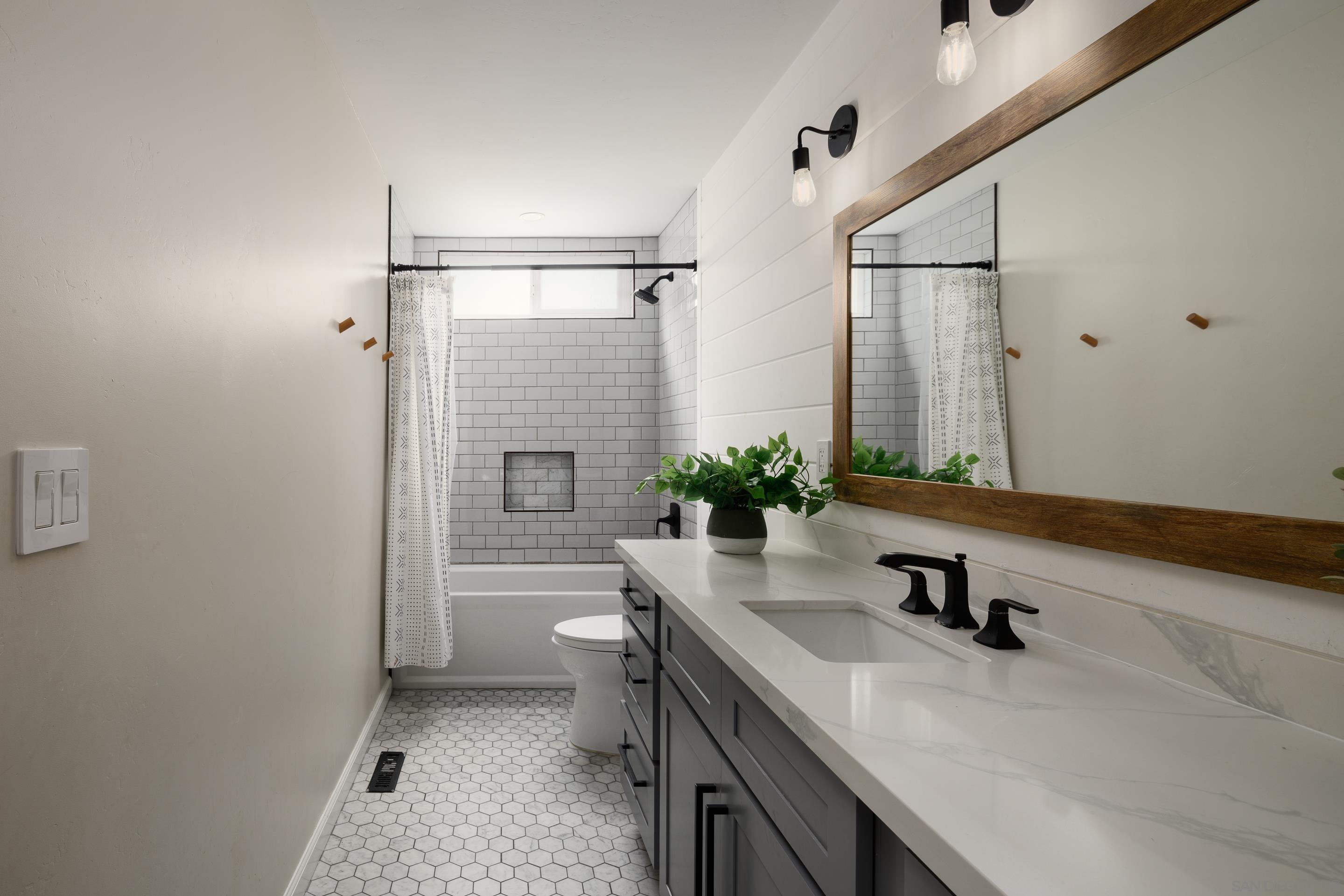 Detail Gallery Image 18 of 36 For 4541  Gesner Street, San Diego,  CA 92117 - 3 Beds | 2 Baths