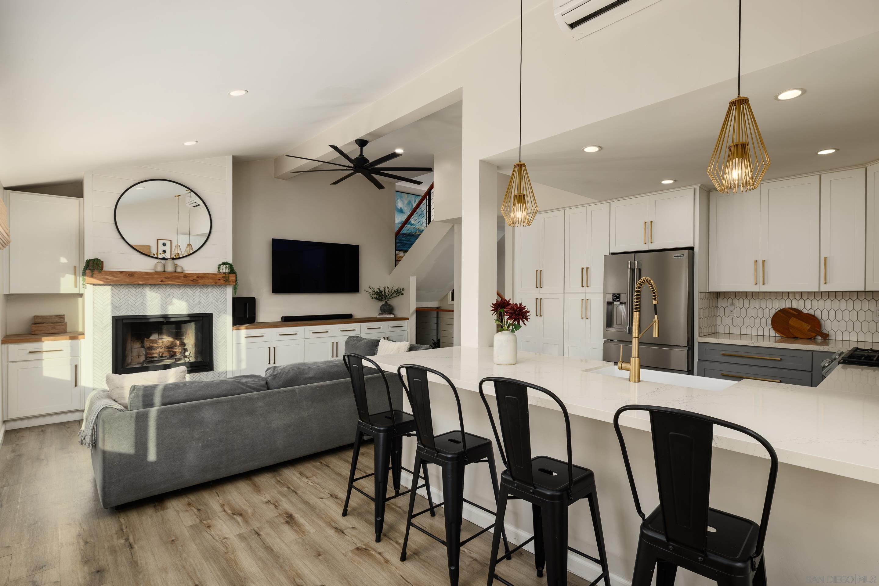 Detail Gallery Image 4 of 36 For 4541  Gesner Street, San Diego,  CA 92117 - 3 Beds | 2 Baths