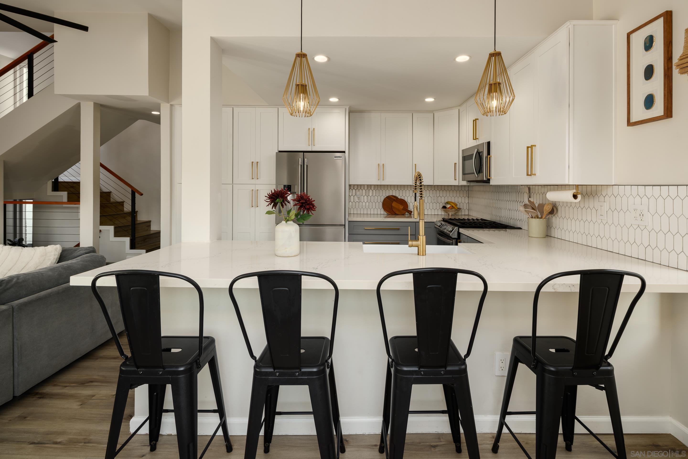 Detail Gallery Image 5 of 36 For 4541  Gesner Street, San Diego,  CA 92117 - 3 Beds | 2 Baths