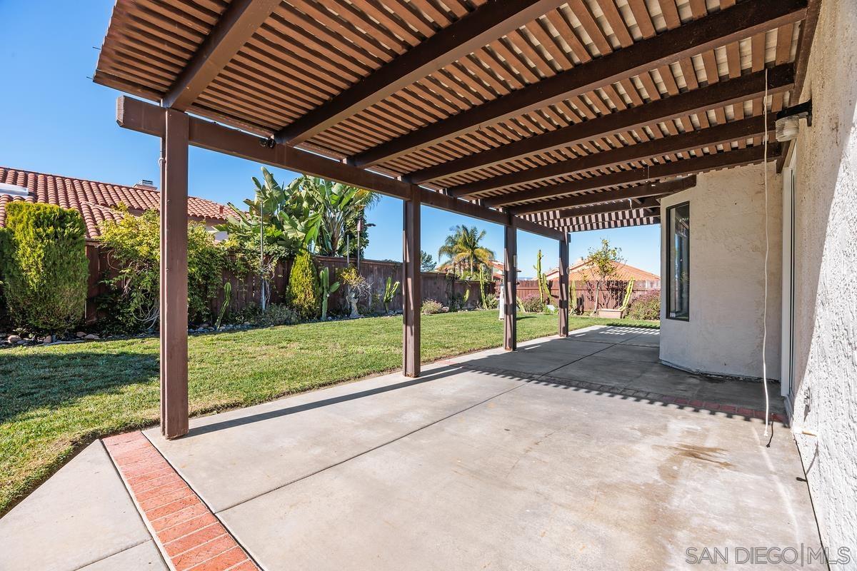 Detail Gallery Image 20 of 24 For 5070  Chalet Dr, Oceanside,  CA 92057 - 4 Beds | 3 Baths