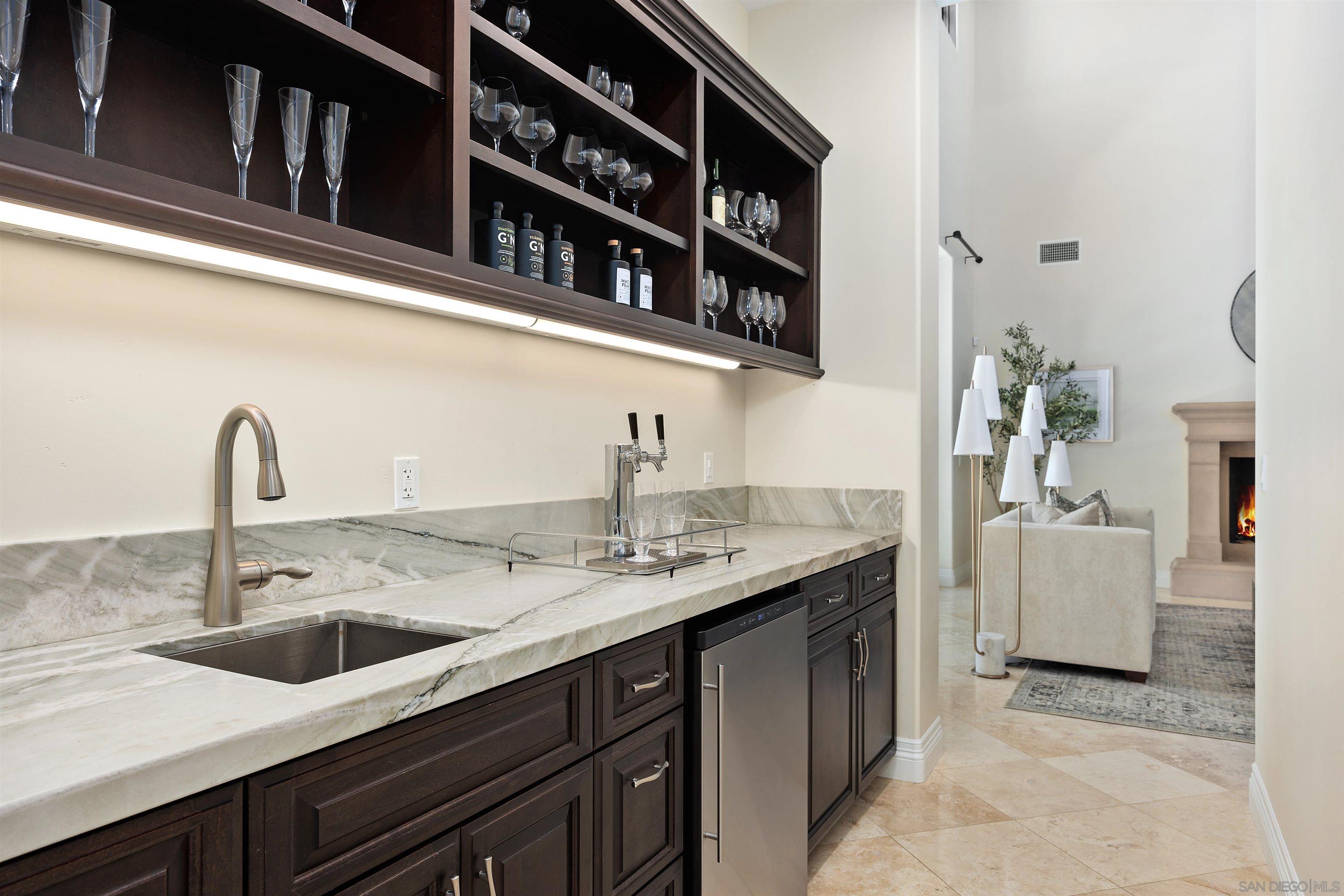 Detail Gallery Image 21 of 57 For 7545  Top O the Morning Way, San Diego,  CA 92127 - 4 Beds | 4/1 Baths