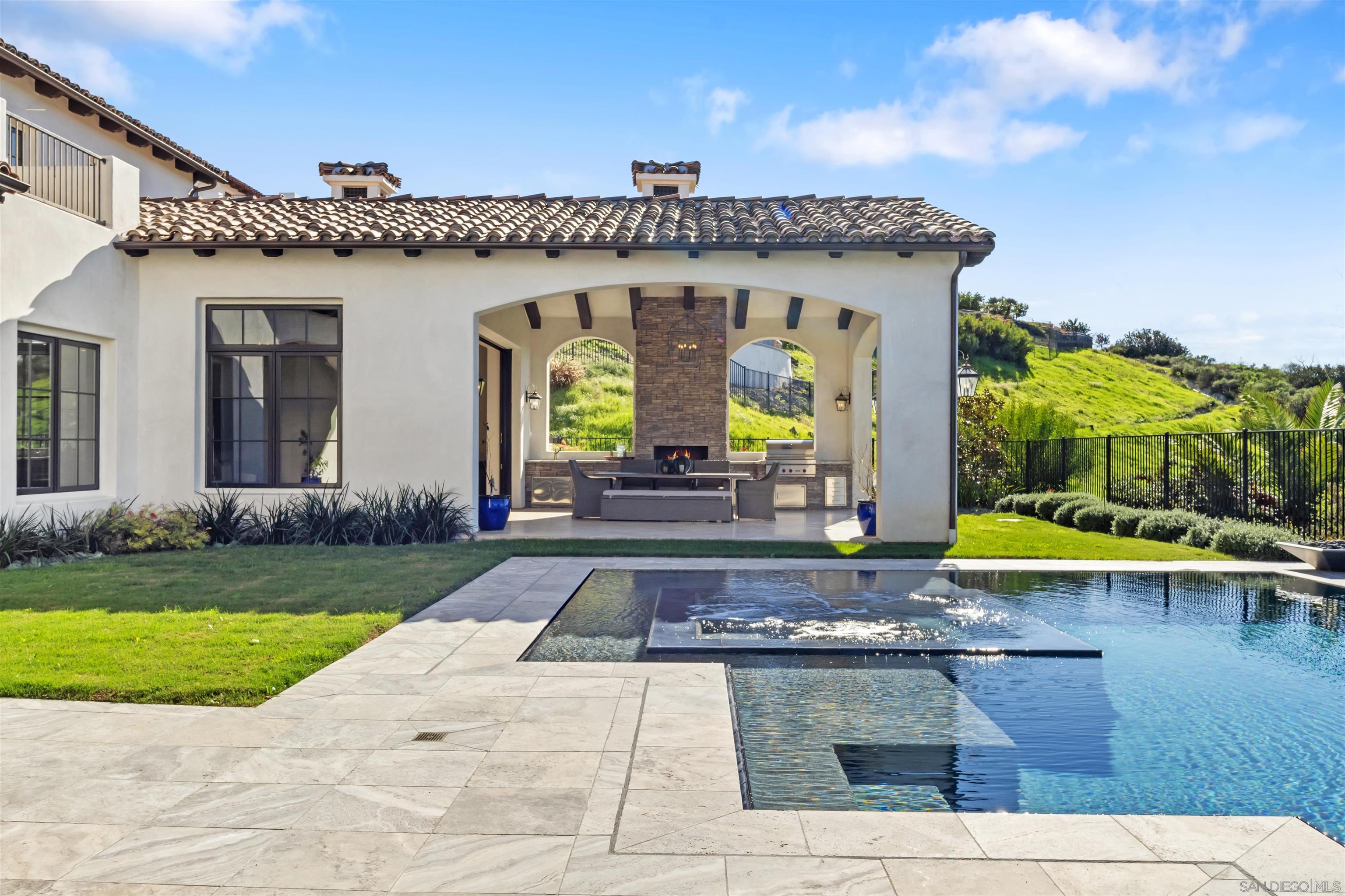 Detail Gallery Image 32 of 57 For 7545  Top O the Morning Way, San Diego,  CA 92127 - 4 Beds | 4/1 Baths