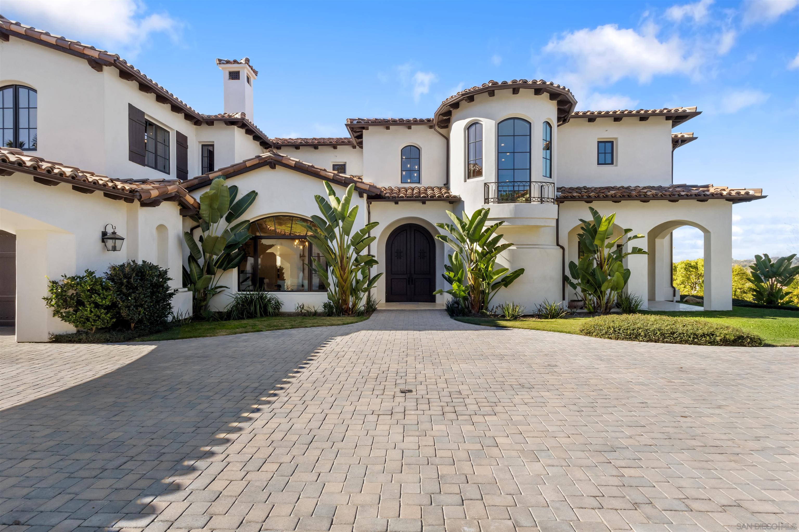 Detail Gallery Image 5 of 57 For 7545  Top O the Morning Way, San Diego,  CA 92127 - 4 Beds | 4/1 Baths