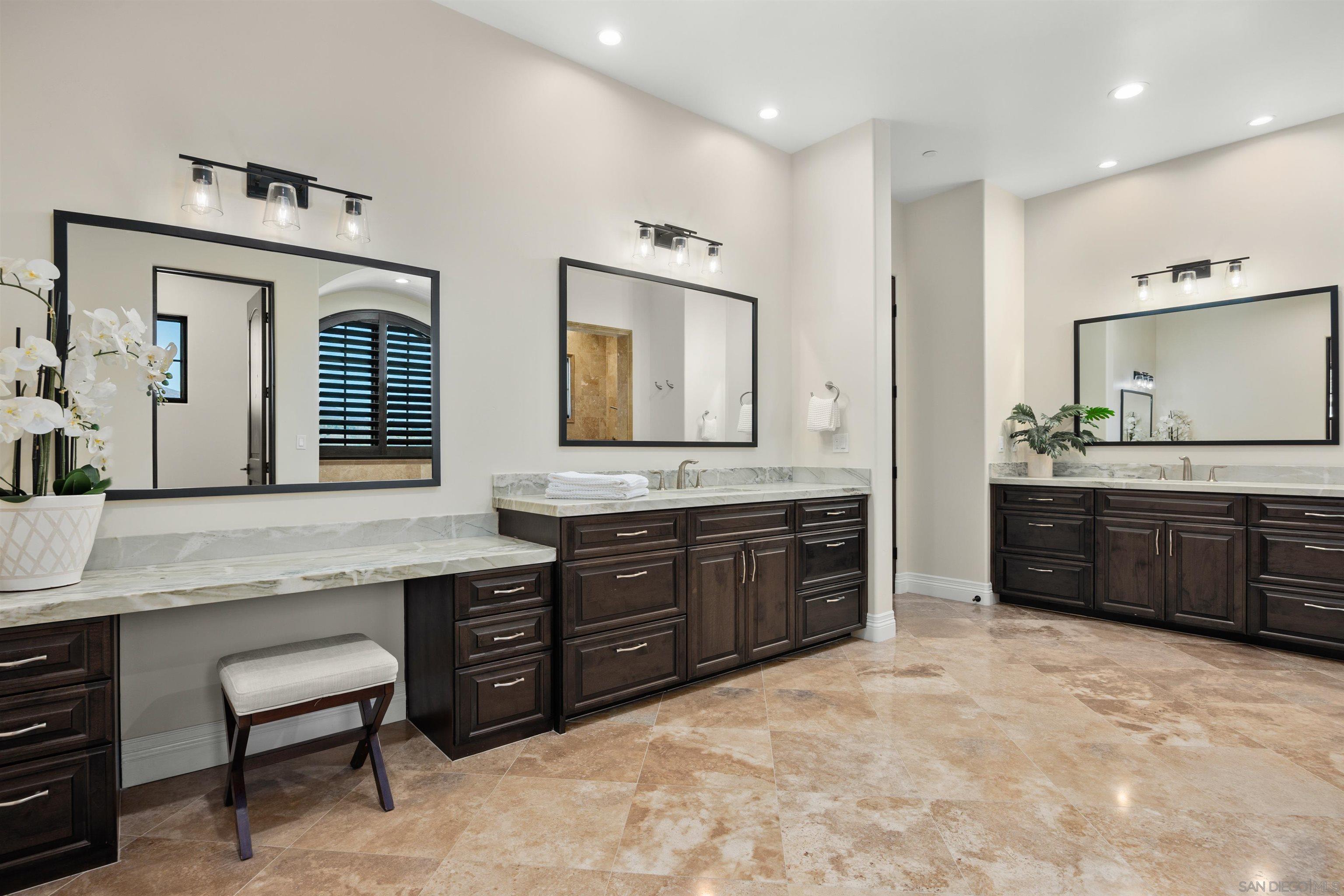 Detail Gallery Image 46 of 57 For 7545  Top O the Morning Way, San Diego,  CA 92127 - 4 Beds | 4/1 Baths