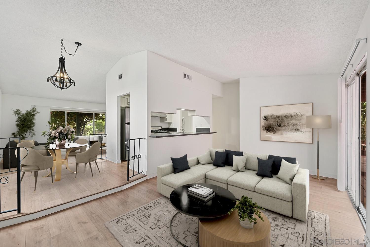 Detail Gallery Image 3 of 24 For 2050  Oak Hill Dr, Escondido,  CA 92027 - 3 Beds | 2 Baths