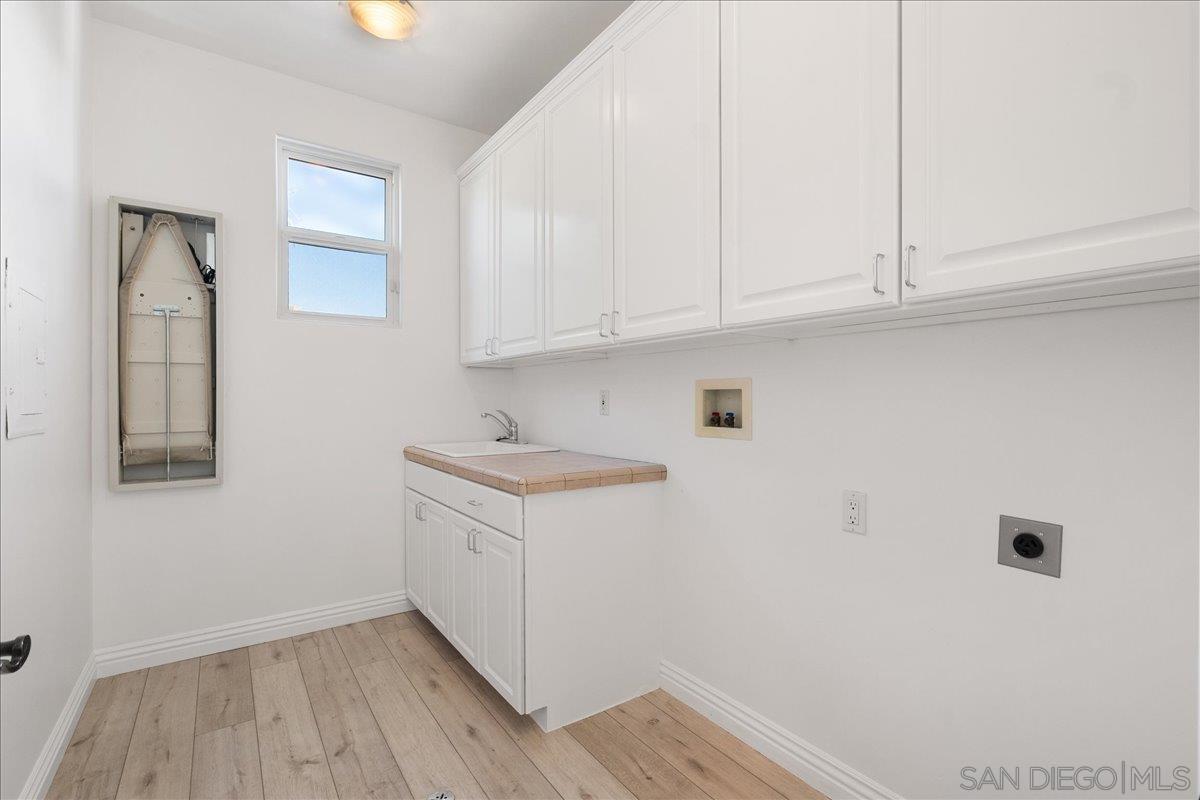 Detail Gallery Image 35 of 47 For 819  Van Nuys St, San Diego,  CA 92109 - 5 Beds | 3/1 Baths