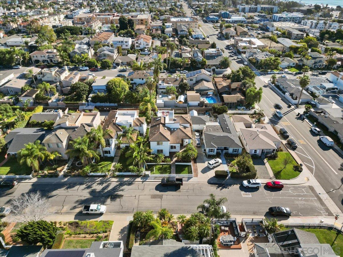 Detail Gallery Image 47 of 47 For 819  Van Nuys St, San Diego,  CA 92109 - 5 Beds | 3/1 Baths