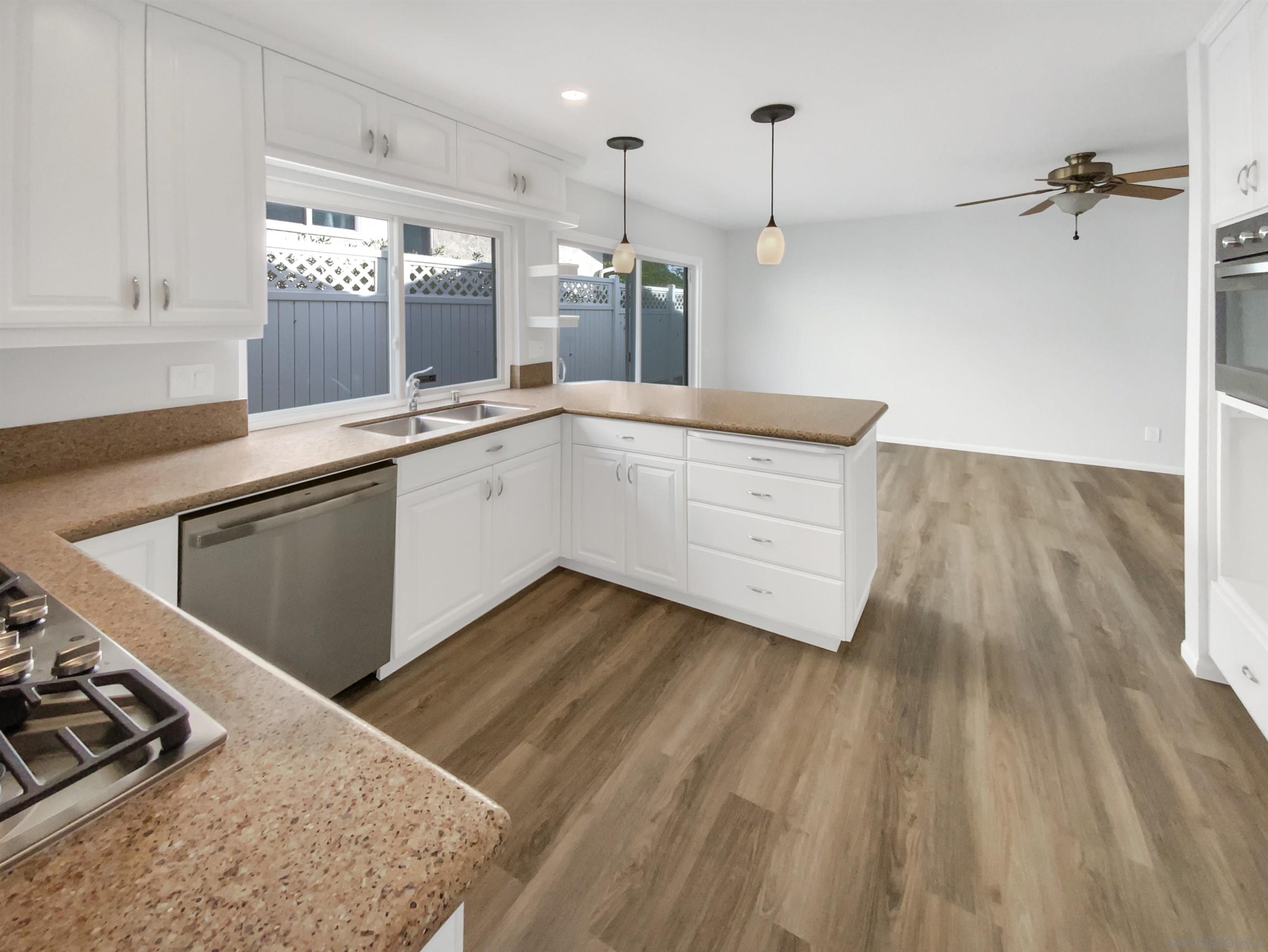 Detail Gallery Image 12 of 23 For 11002  Promesa Dr, San Diego,  CA 92124 - 4 Beds | 2 Baths