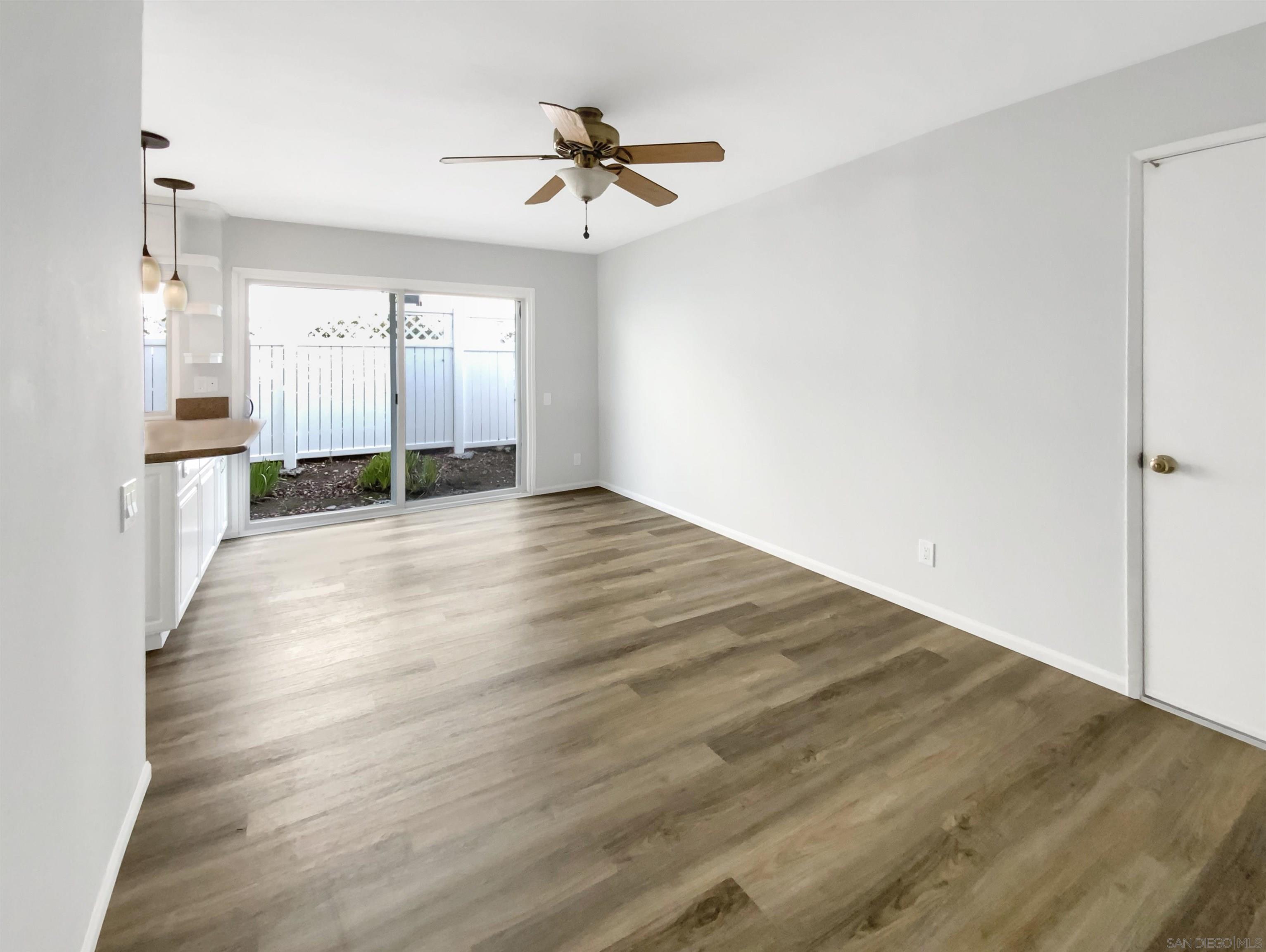 Detail Gallery Image 10 of 23 For 11002  Promesa Dr, San Diego,  CA 92124 - 4 Beds | 2 Baths