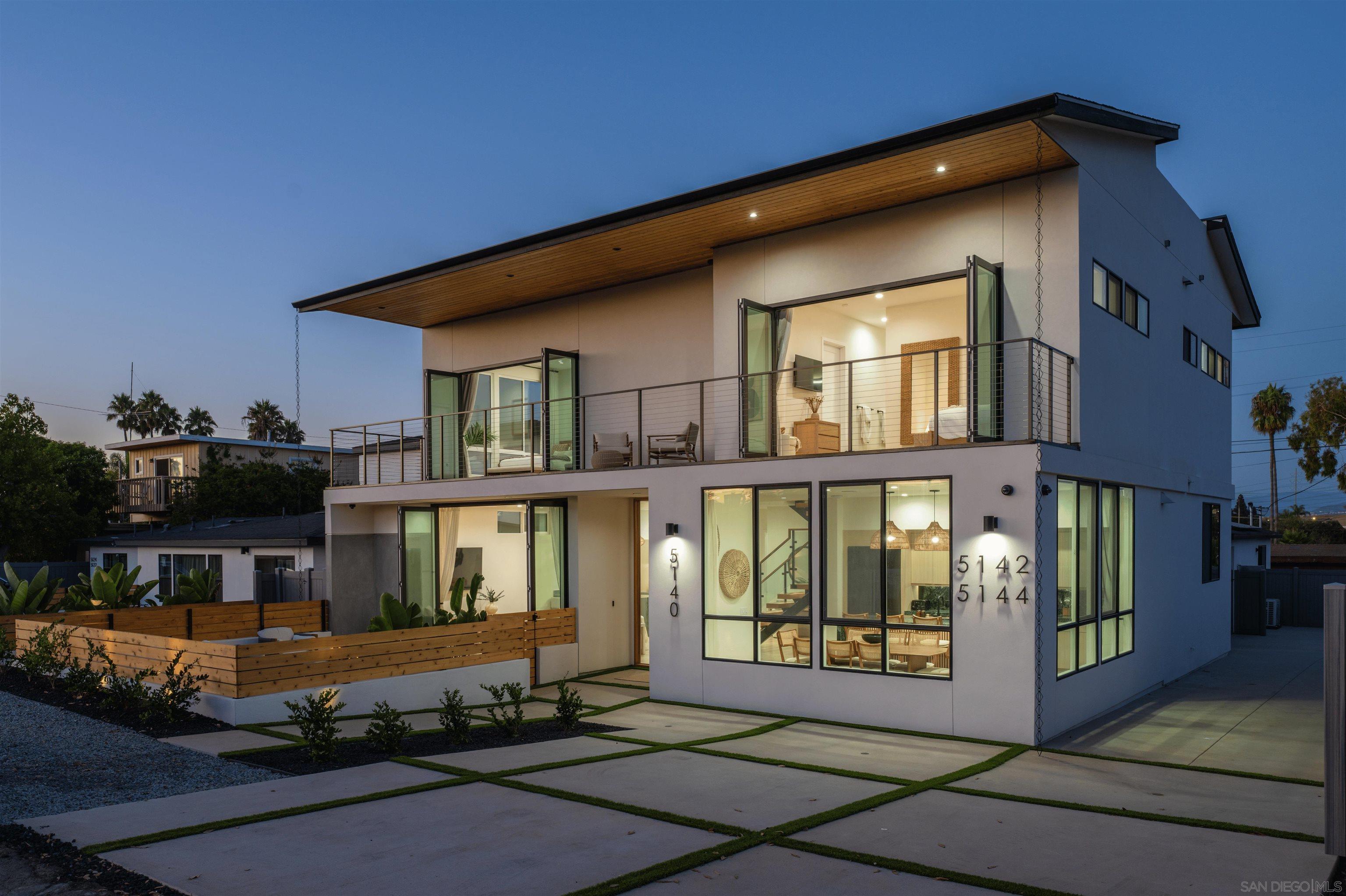 Detail Gallery Image 2 of 61 For 5140  Los Robles Dr, Carlsbad,  CA 92008 - – Beds | – Baths