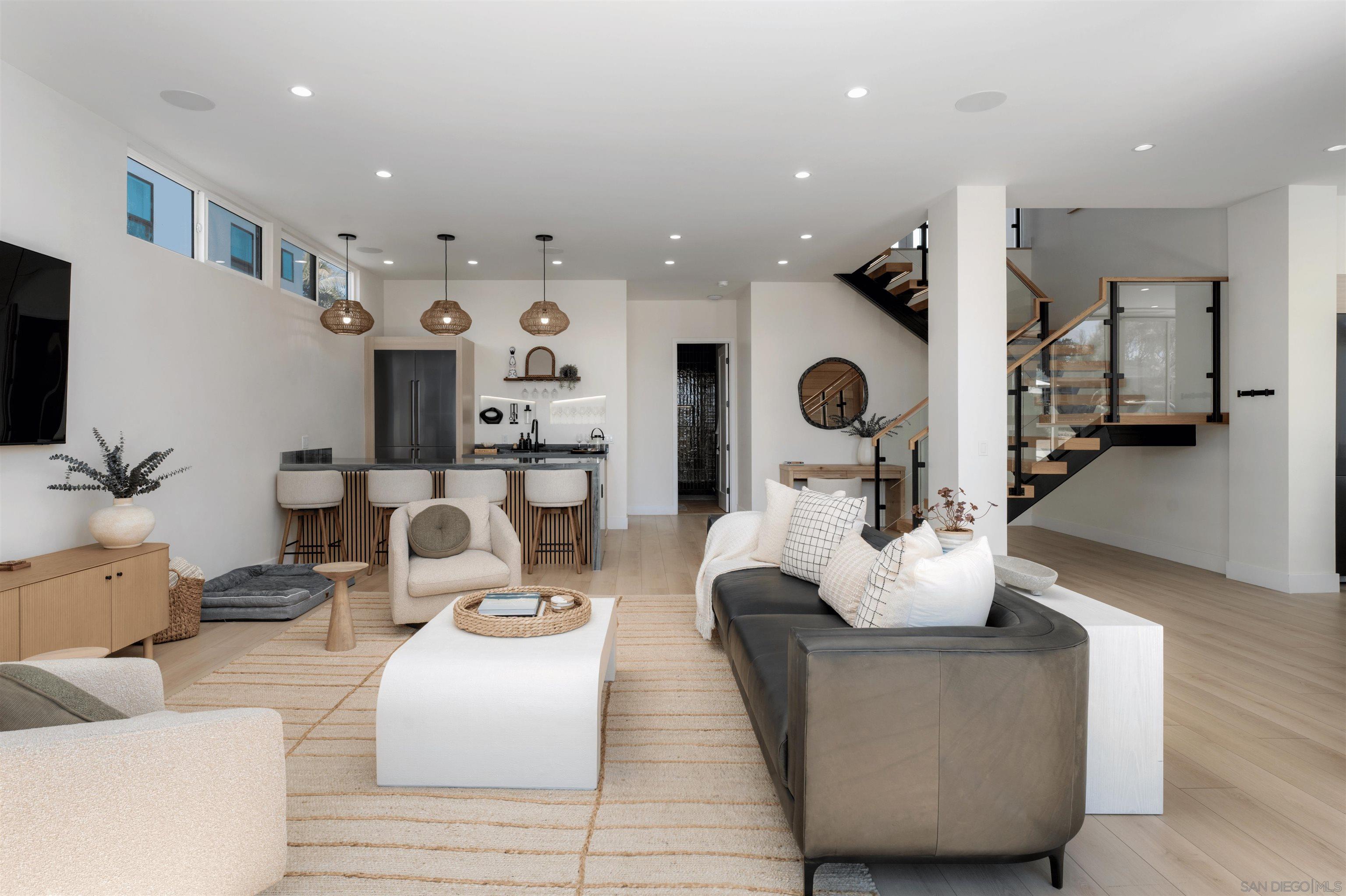 Detail Gallery Image 16 of 61 For 5140  Los Robles Dr, Carlsbad,  CA 92008 - – Beds | – Baths