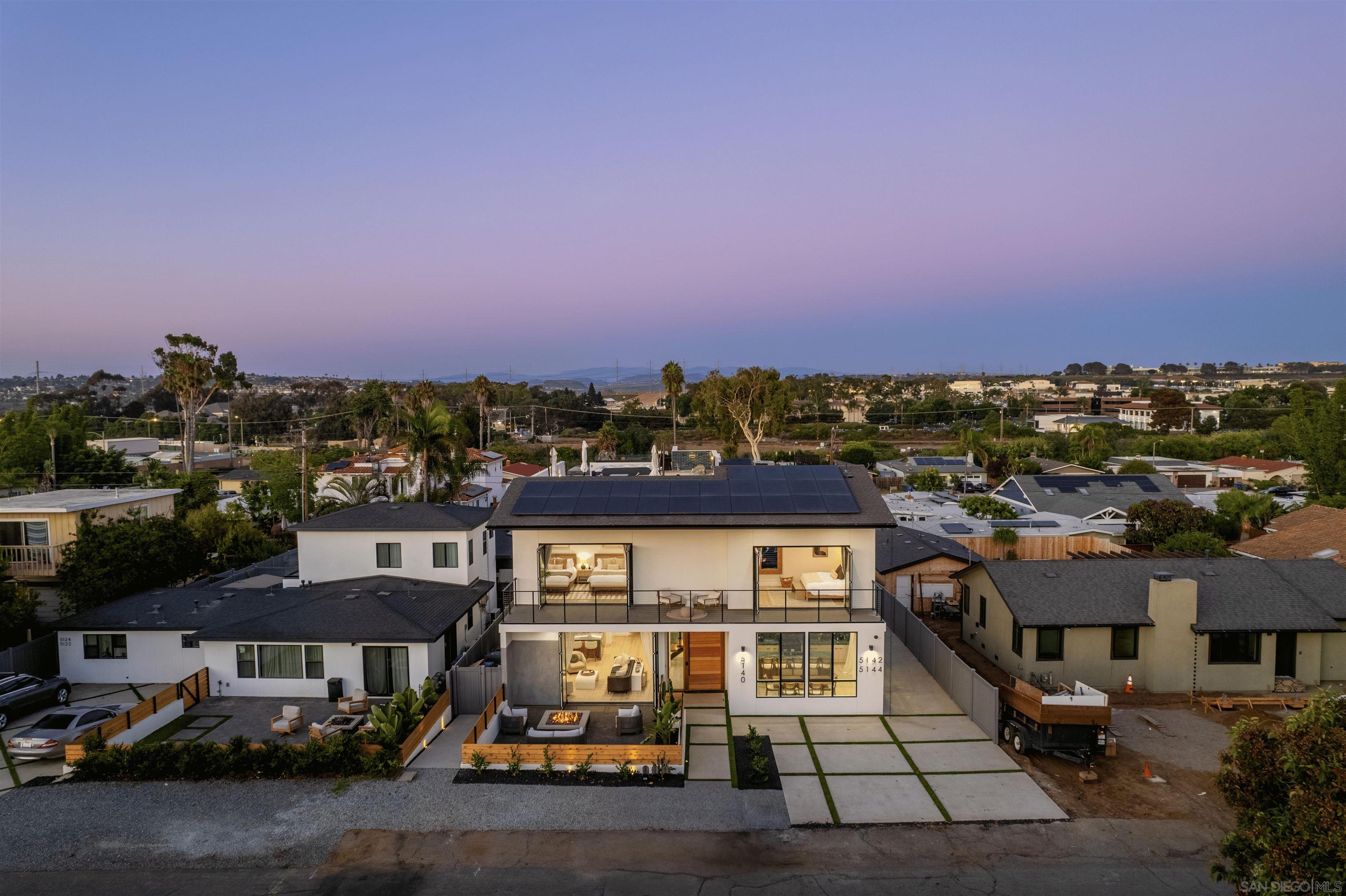 Detail Gallery Image 3 of 61 For 5140  Los Robles Dr, Carlsbad,  CA 92008 - – Beds | – Baths