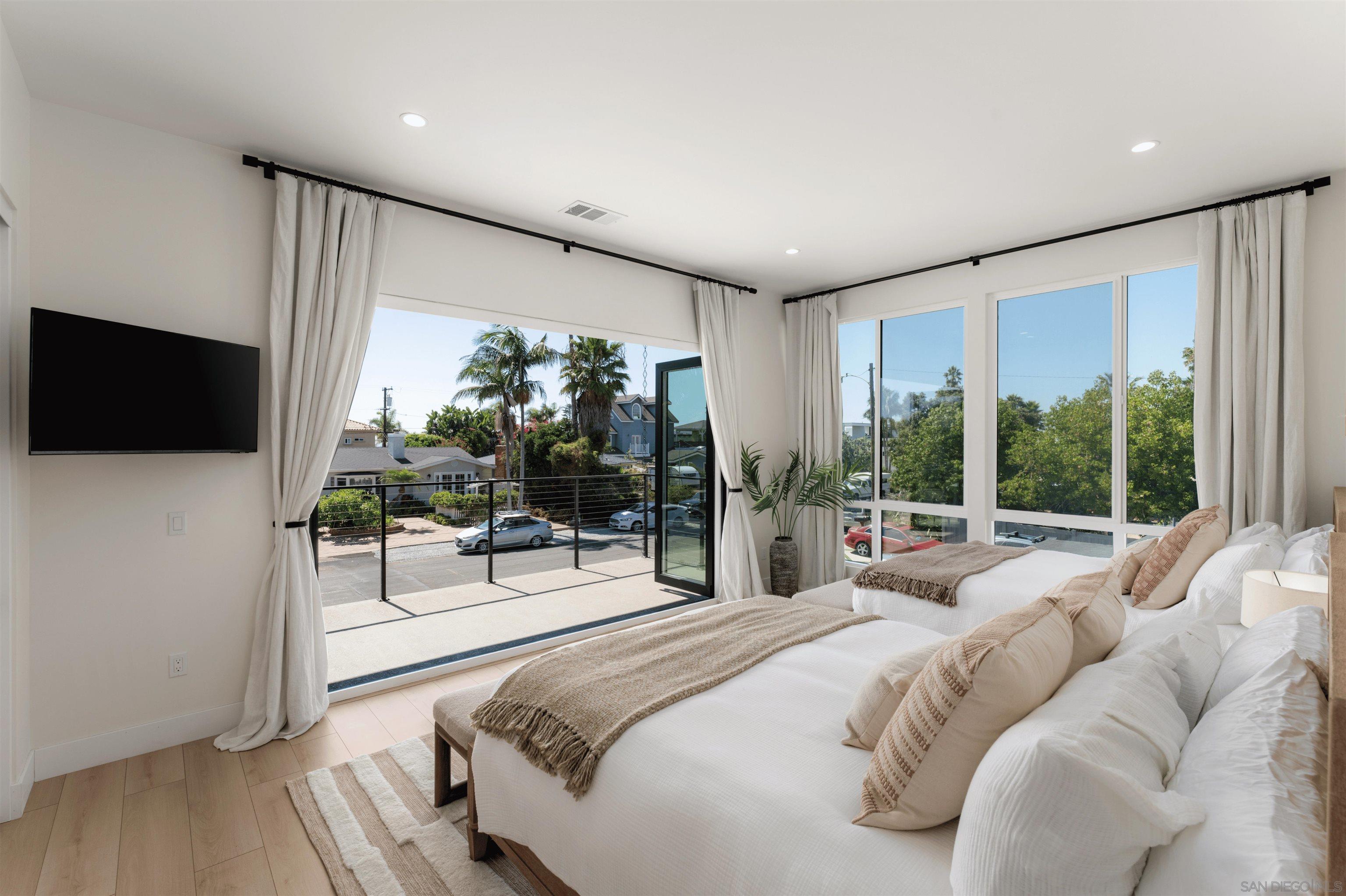 Detail Gallery Image 27 of 61 For 5140  Los Robles Dr, Carlsbad,  CA 92008 - – Beds | – Baths