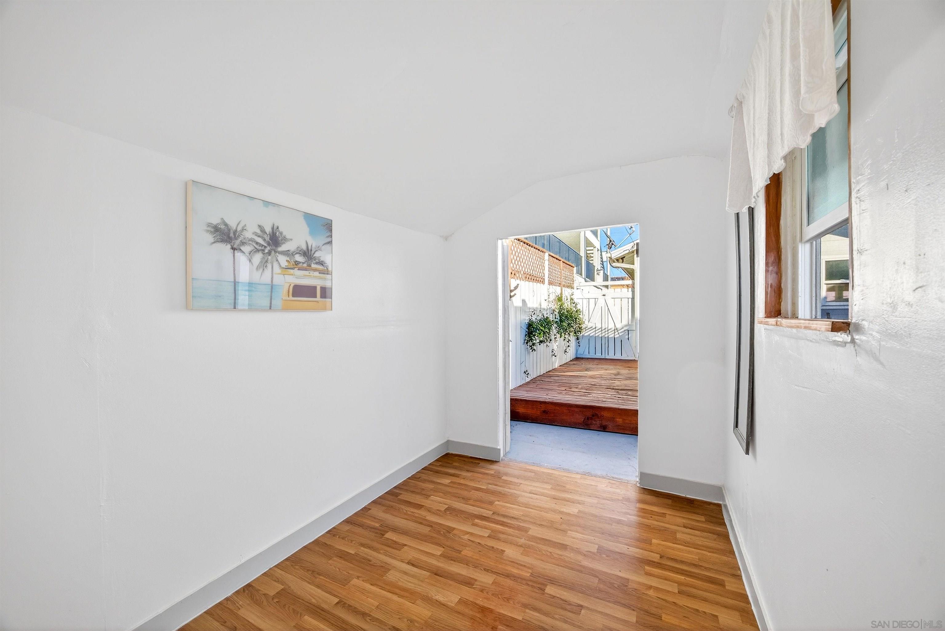 Detail Gallery Image 26 of 39 For 530  11th St, Imperial Beach,  CA 91932 - 2 Beds | 1 Baths