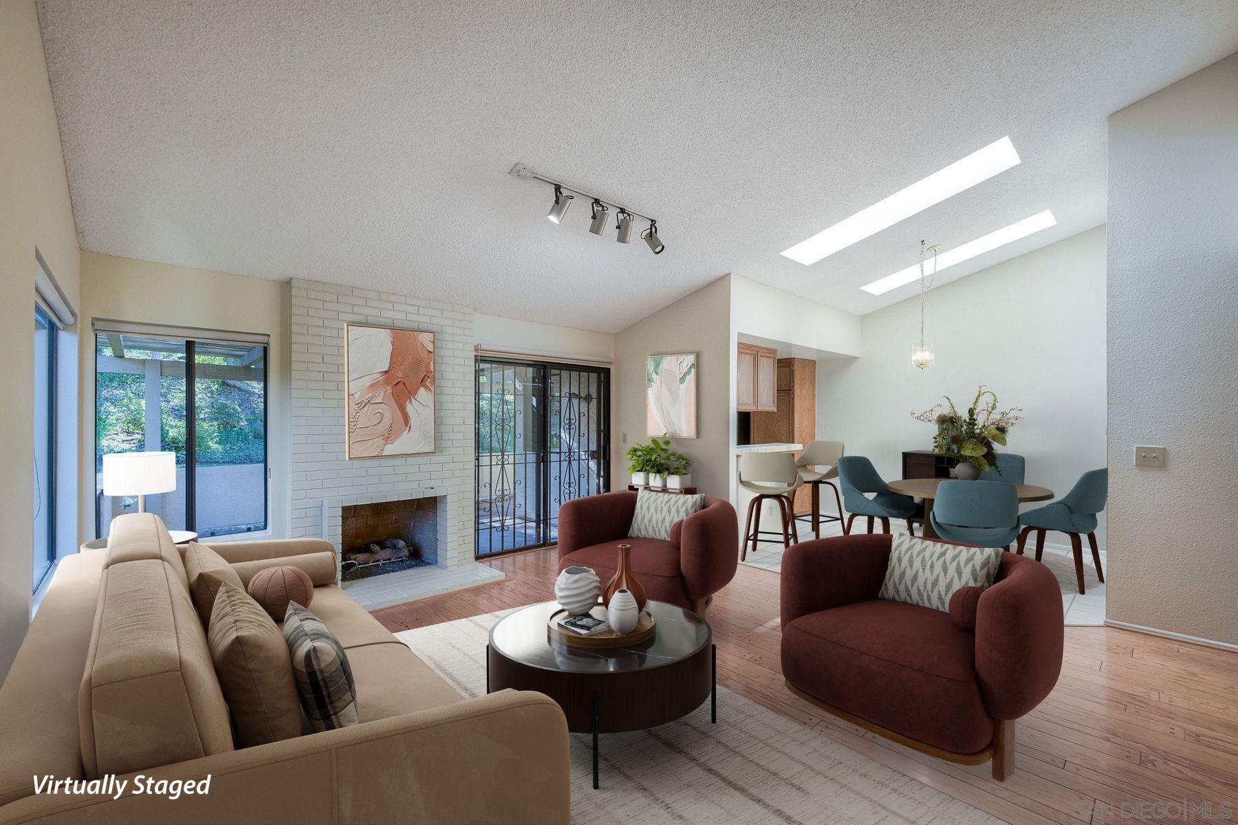 Detail Gallery Image 6 of 23 For 12767  Camino De La Breccia  79, San Diego,  CA 92128 - 3 Beds | 2 Baths