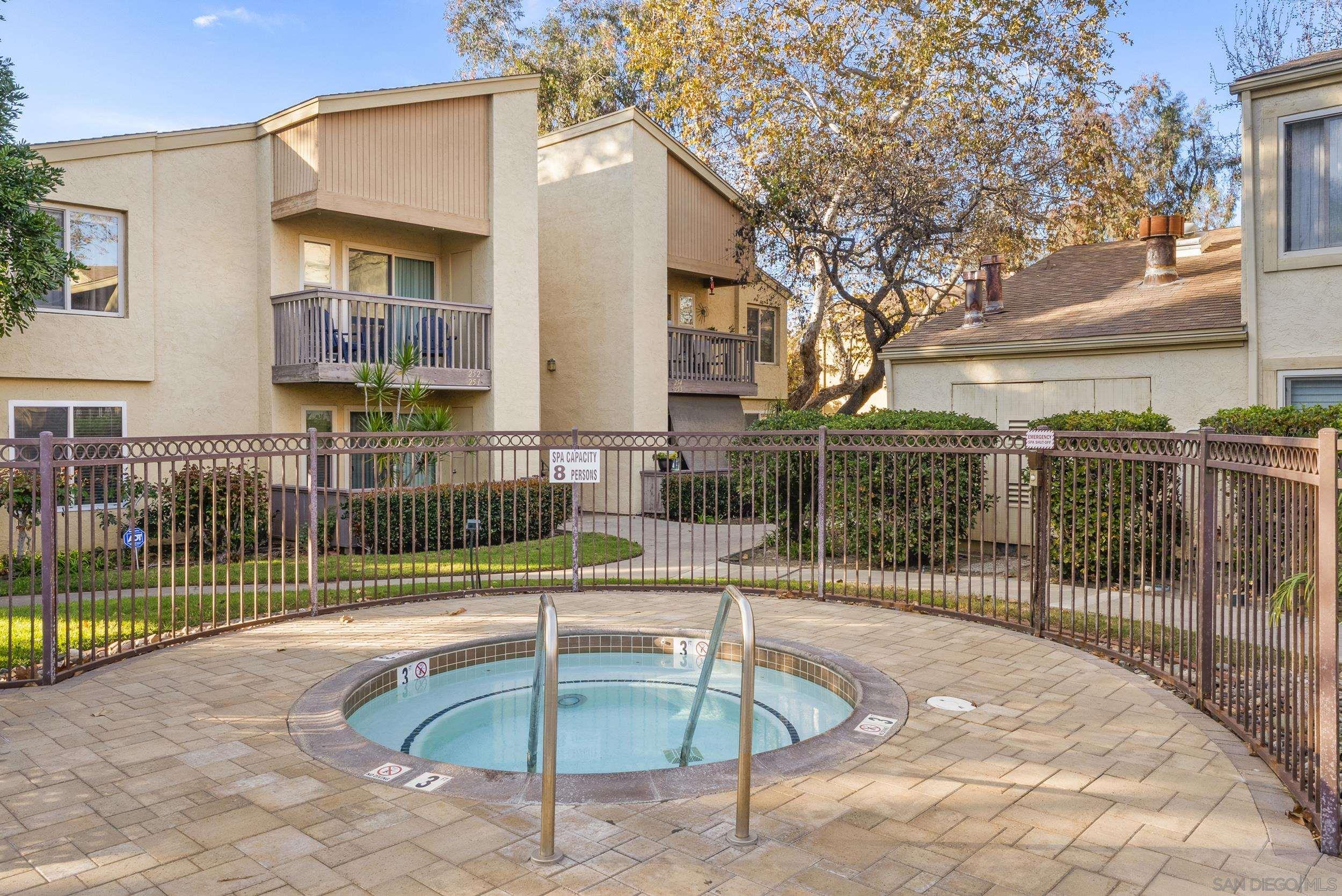 Detail Gallery Image 14 of 23 For 5978  Rancho Mission Rd  #274,  San Diego,  CA 92108 - 1 Beds | 1 Baths