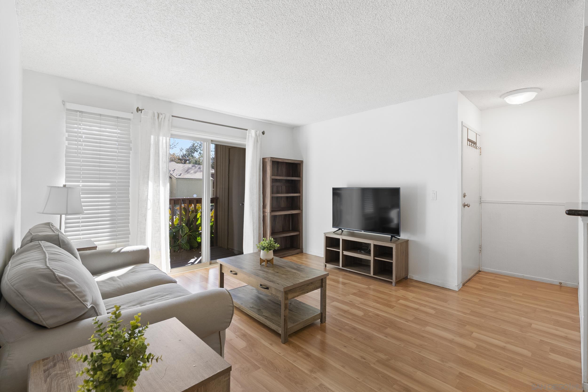 Detail Gallery Image 8 of 23 For 5978  Rancho Mission Rd  #274,  San Diego,  CA 92108 - 1 Beds | 1 Baths