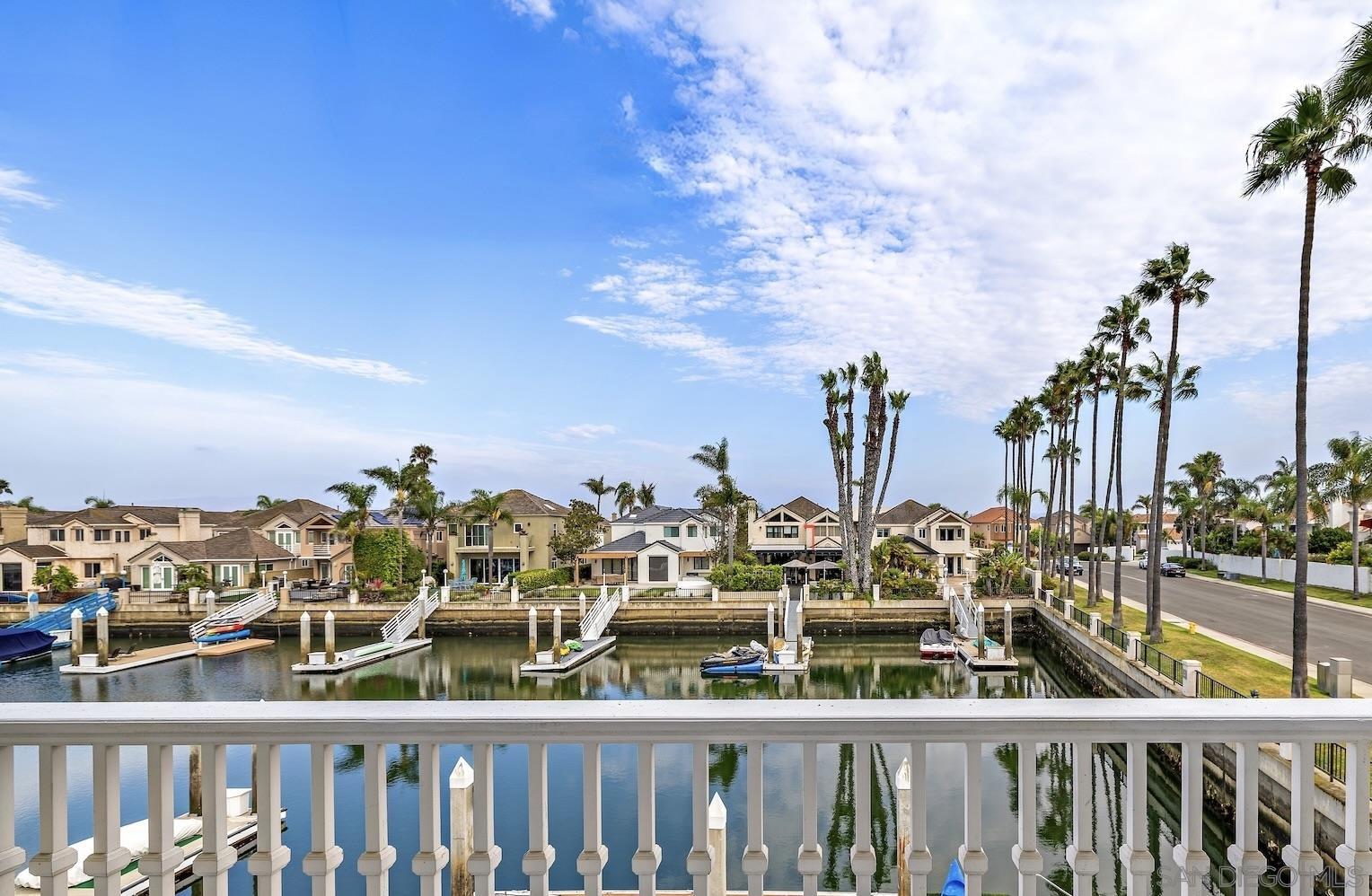 Detail Gallery Image 11 of 31 For 35  Buccaneer Way, Coronado,  CA 92118 - 5 Beds | 4/1 Baths