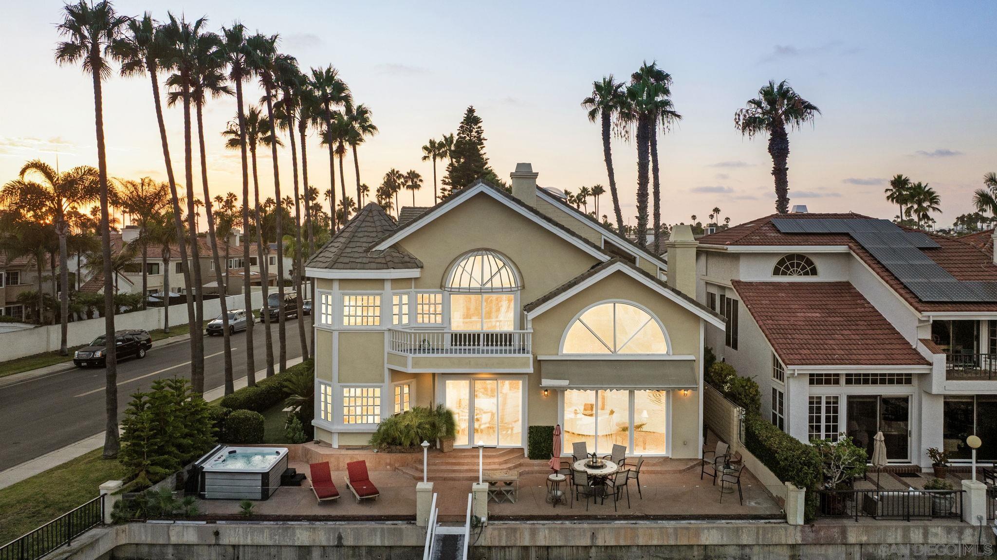 Detail Gallery Image 27 of 31 For 35  Buccaneer Way, Coronado,  CA 92118 - 5 Beds | 4/1 Baths