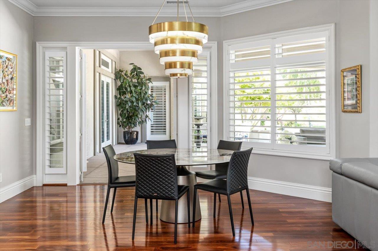 Detail Gallery Image 11 of 54 For 13391  Old Winemaster Court, Poway,  CA 92064 - 7 Beds | 5/1 Baths