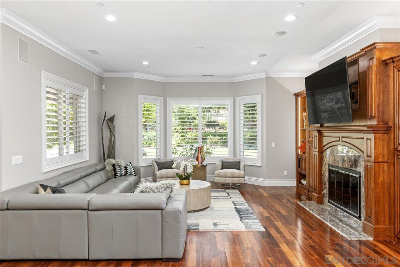 Detail Gallery Image 15 of 54 For 13391  Old Winemaster Court, Poway,  CA 92064 - 7 Beds | 5/1 Baths