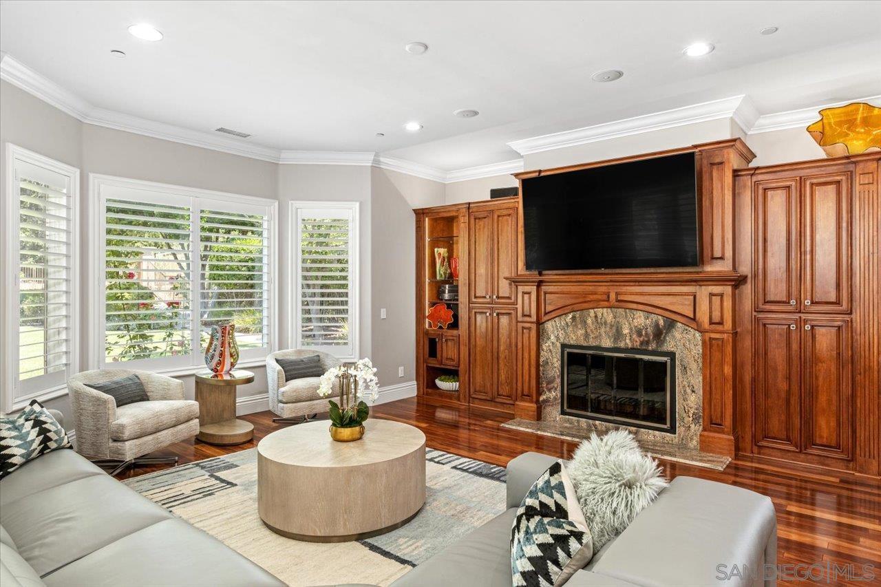 Detail Gallery Image 17 of 54 For 13391  Old Winemaster Court, Poway,  CA 92064 - 7 Beds | 5/1 Baths