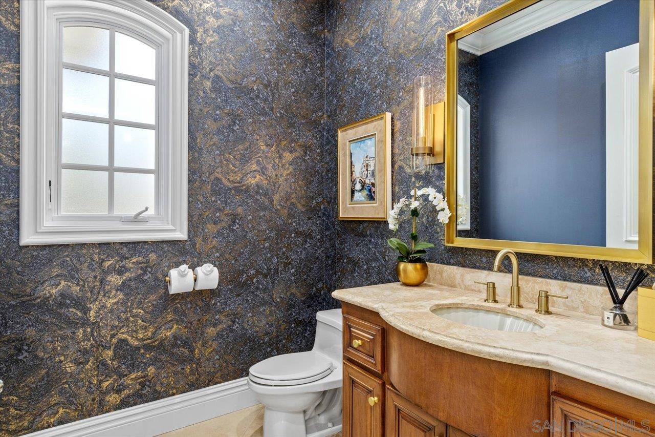 Detail Gallery Image 18 of 54 For 13391  Old Winemaster Court, Poway,  CA 92064 - 7 Beds | 5/1 Baths