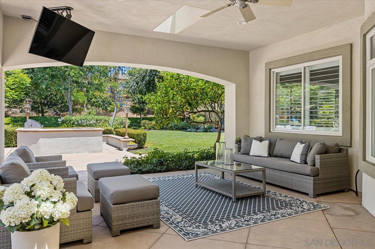 Detail Gallery Image 21 of 54 For 13391  Old Winemaster Court, Poway,  CA 92064 - 7 Beds | 5/1 Baths