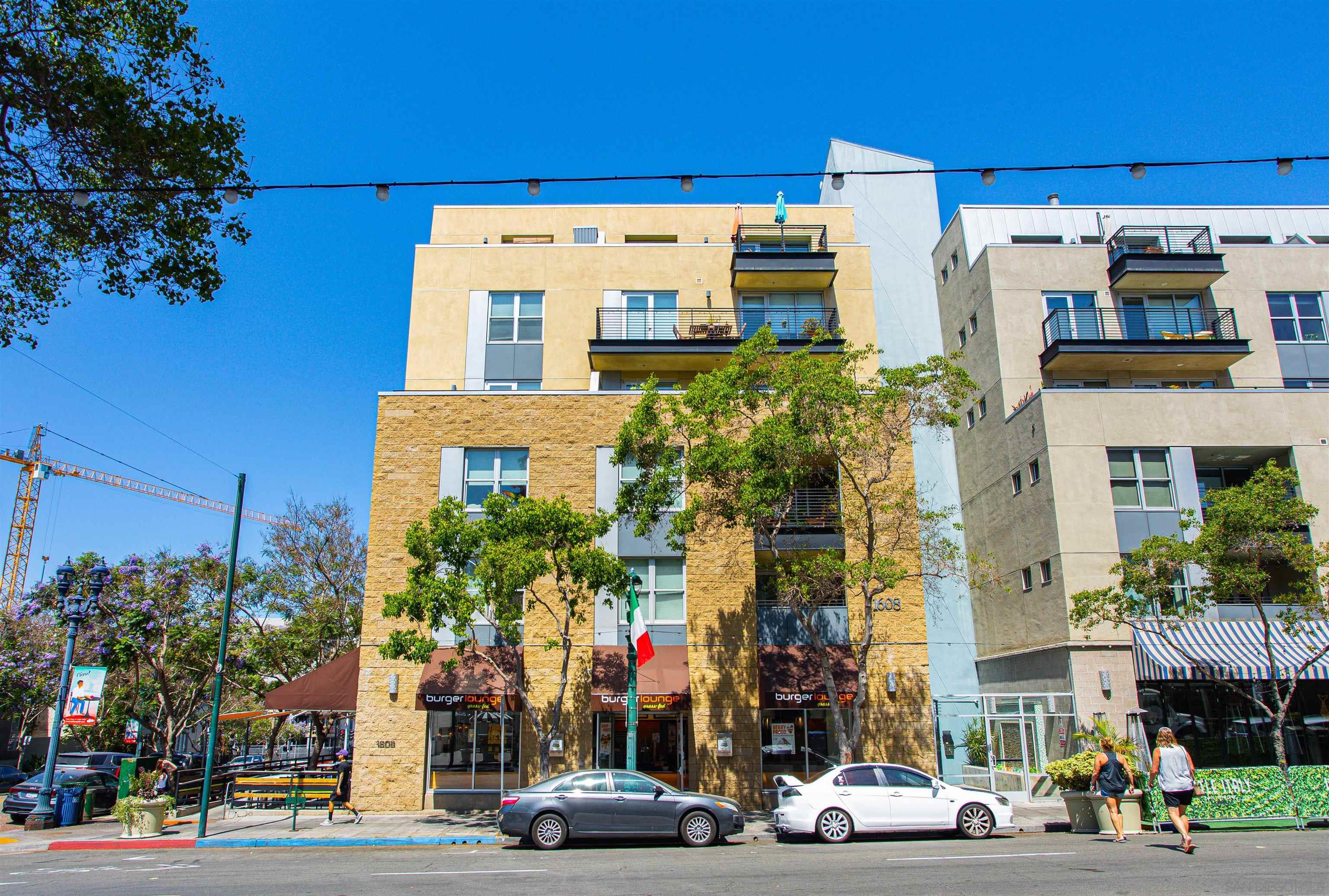 Front Image Thumbnail for SD2600939