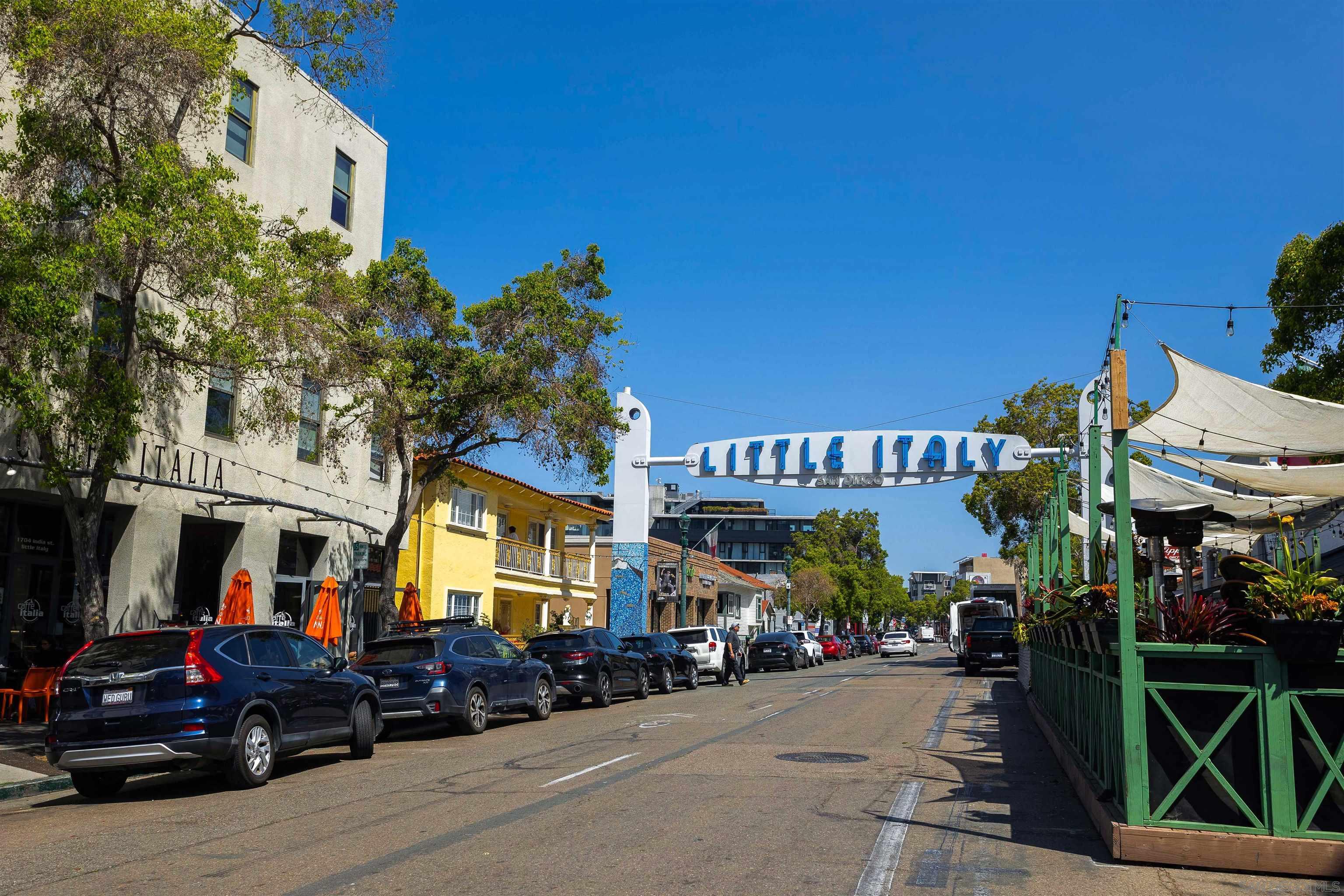 Detail Gallery Image 13 of 15 For India Street, San Diego,  CA 92101 - 2 Beds | 2 Baths